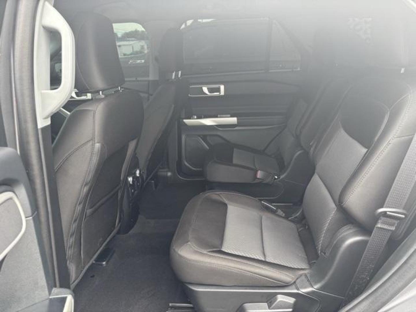 2023 Carbonized Gray Metallic /Ebony Ford Explorer XLT (1FMSK7DH4PG) with an 2.3L EcoBoost I-4 engine, Automatic transmission, located at 1105 E Mulberry, Kaufman, TX, 75142, (972) 962-2151, 32.589550, -96.300926 - Carbonized Gray Metallic 2023 Ford Explorer 4D Sport Utility XLT RWD 10-Speed Automatic 2.3L EcoBoost I-4 Priced below KBB Fair Purchase Price!<br><br><br>Recent Arrival! Odometer is 13819 miles below market average! 21/28 City/Highway MPG<br><br><br>Please call Paul Murrey Ford Inc. In Kaufman Texa - Photo#10