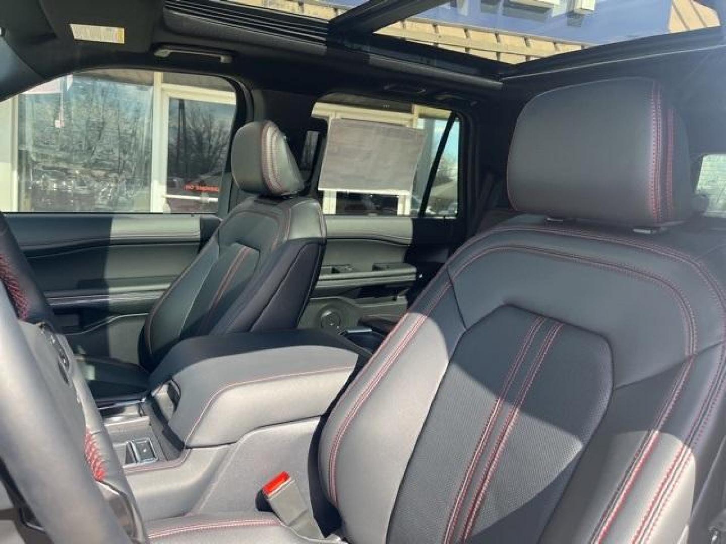2024 Star White Metallic Tri-Coat /Black Onyx Ford Expedition Limited (1FMJU1K86RE) with an EcoBoost 3.5L V6 GTDi DOHC 24V Twin Turbocharged engine, Automatic transmission, located at 1105 E Mulberry, Kaufman, TX, 75142, (972) 962-2151, 32.589550, -96.300926 - Star White Metallic Tri-Coat 2024 Ford Expedition 4D Sport Utility Limited RWD 10-Speed Automatic EcoBoost 3.5L V6 GTDi DOHC 24V Twin Turbocharged<br><br><br>Please call Paul Murrey Ford Inc. In Kaufman Texas A Family Dealership Since 1952 Serving the Dallas Fort Worth and East Texas areas for over - Photo#12