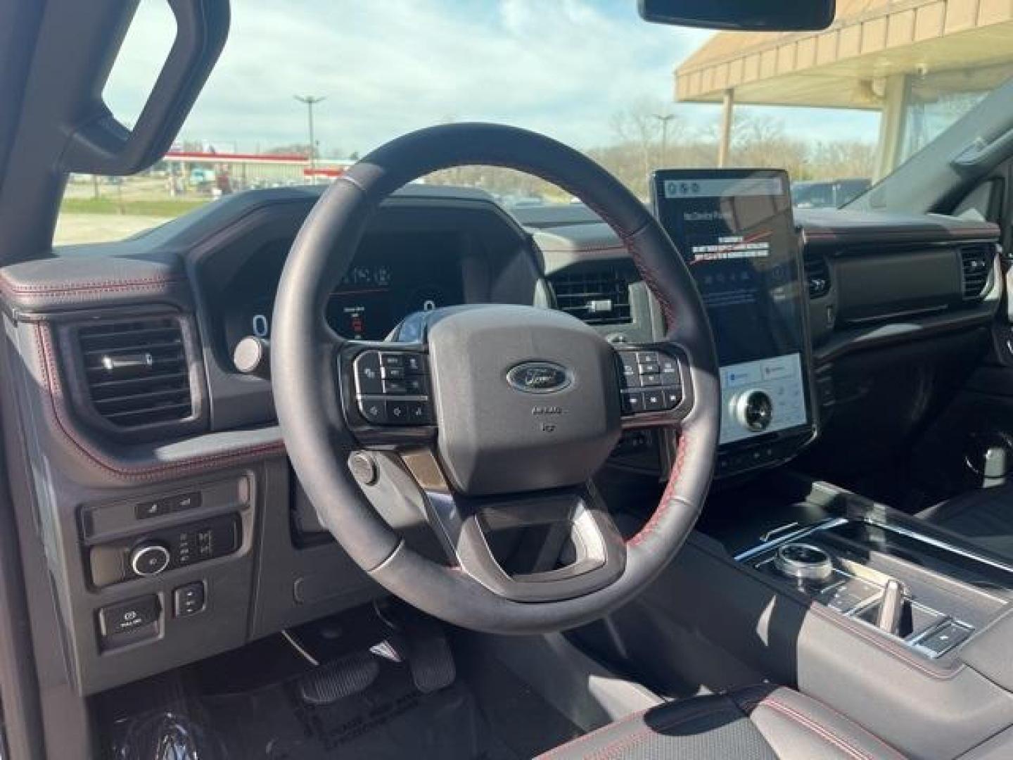 2024 Star White Metallic Tri-Coat /Black Onyx Ford Expedition Limited (1FMJU1K86RE) with an EcoBoost 3.5L V6 GTDi DOHC 24V Twin Turbocharged engine, Automatic transmission, located at 1105 E Mulberry, Kaufman, TX, 75142, (972) 962-2151, 32.589550, -96.300926 - Star White Metallic Tri-Coat 2024 Ford Expedition 4D Sport Utility Limited RWD 10-Speed Automatic EcoBoost 3.5L V6 GTDi DOHC 24V Twin Turbocharged<br><br><br>Please call Paul Murrey Ford Inc. In Kaufman Texas A Family Dealership Since 1952 Serving the Dallas Fort Worth and East Texas areas for over - Photo#15