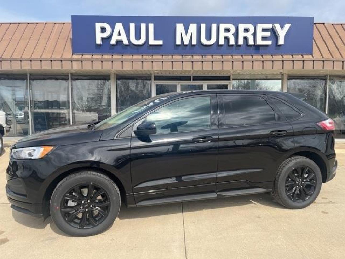 2024 Agate Black Metallic /Ebony Ford Edge SE (2FMPK4G90RB) with an EcoBoost 2.0L I4 GTDi DOHC Turbocharged VCT engine, Automatic transmission, located at 1105 E Mulberry, Kaufman, TX, 75142, (972) 962-2151, 32.589550, -96.300926 - Agate Black Metallic 2024 Ford Edge 4D Sport Utility SE AWD 8-Speed Automatic EcoBoost 2.0L I4 GTDi DOHC Turbocharged VCT AWD.<br><br>21/28 City/Highway MPG<br><br><br>Please call Paul Murrey Ford Inc. In Kaufman Texas A Family Dealership Since 1952 Serving the Dallas Fort Worth and East Texas areas - Photo#0