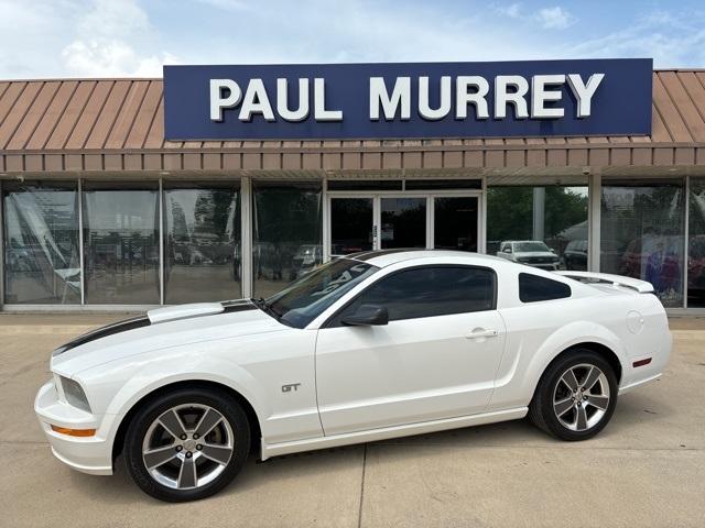 photo of 2008 Ford Mustang