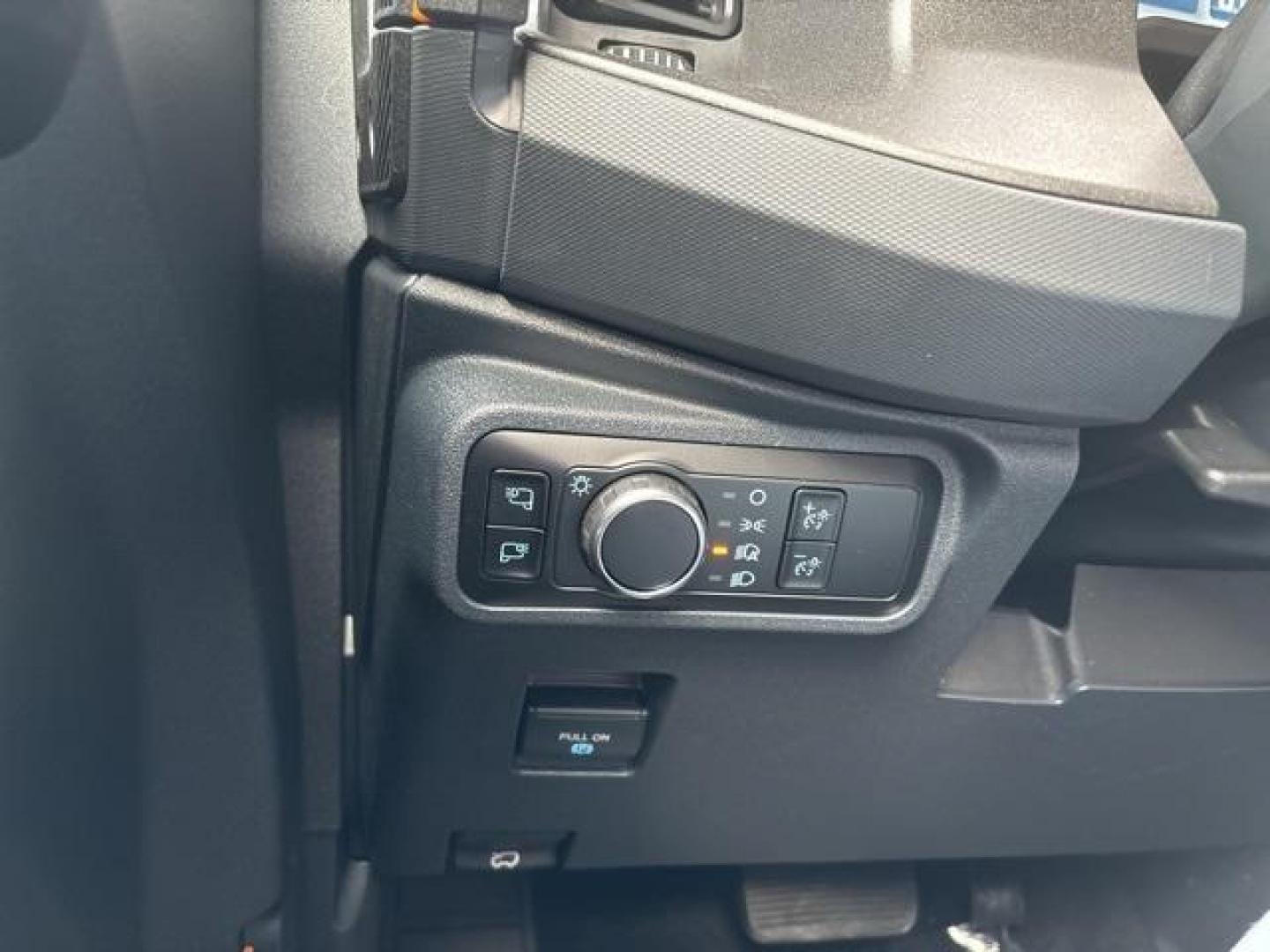 2024 Cactus Gray /Black Onyx Ford Bronco Badlands (1FMEE9BP9RL) with an 2.7L EcoBoost V6 engine, Automatic transmission, located at 1105 E Mulberry, Kaufman, TX, 75142, (972) 962-2151, 32.589550, -96.300926 - Photo#26