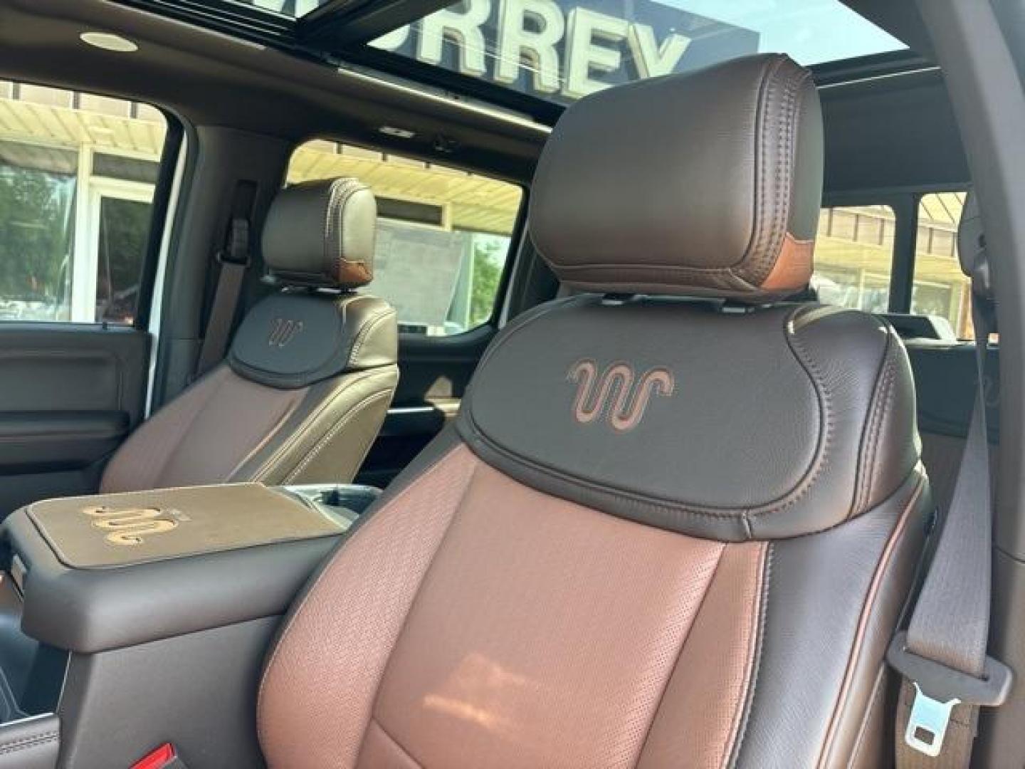 2024 Star White Metallic Tri-Coat /Java Ford F-250SD King Ranch (1FT8W2BT2RE) with an Power Stroke 6.7L V8 DI 32V OHV Turbodiesel engine, Automatic transmission, located at 1105 E Mulberry, Kaufman, TX, 75142, (972) 962-2151, 32.589550, -96.300926 - Star White Metallic Tri-Coat 2024 Ford F-250SD 4D Crew Cab King Ranch 4WD 10-Speed Automatic Power Stroke 6.7L V8 DI 32V OHV Turbodiesel 4WD.<br><br><br>Please call Paul Murrey Ford Inc. In Kaufman Texas A Family Dealership Since 1952 Serving the Dallas Fort Worth and East Texas areas for over 70 ye - Photo#12