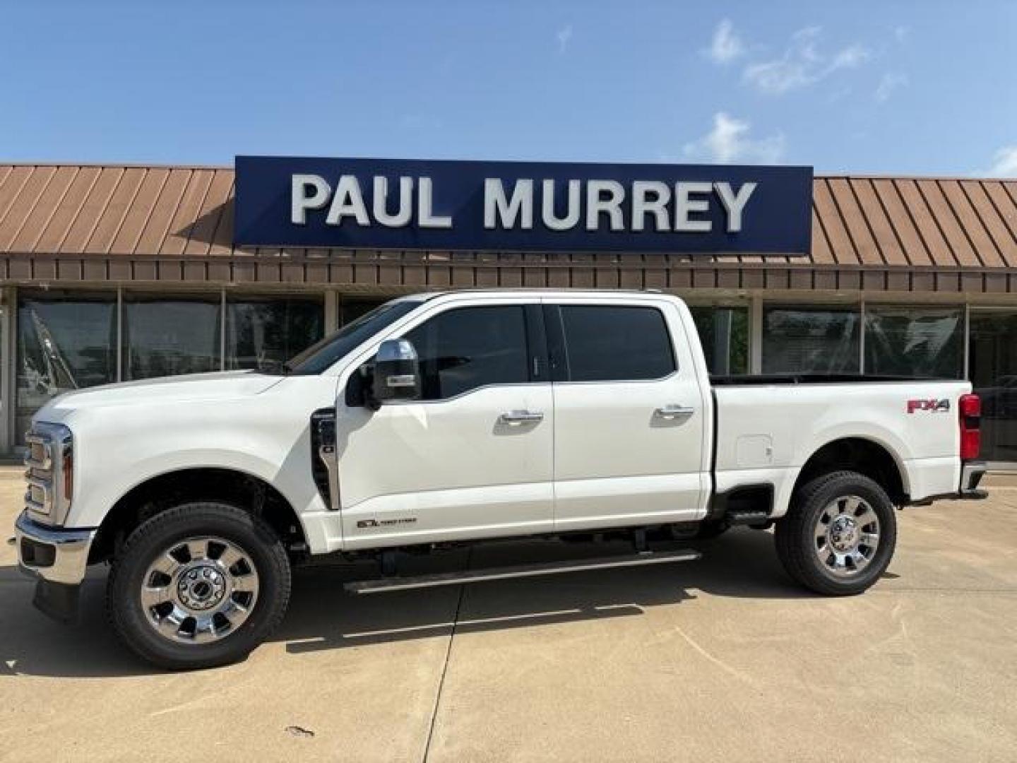 2024 Star White Metallic Tri-Coat /Java Ford F-250SD King Ranch (1FT8W2BT2RE) with an Power Stroke 6.7L V8 DI 32V OHV Turbodiesel engine, Automatic transmission, located at 1105 E Mulberry, Kaufman, TX, 75142, (972) 962-2151, 32.589550, -96.300926 - Star White Metallic Tri-Coat 2024 Ford F-250SD 4D Crew Cab King Ranch 4WD 10-Speed Automatic Power Stroke 6.7L V8 DI 32V OHV Turbodiesel 4WD.<br><br><br>Please call Paul Murrey Ford Inc. In Kaufman Texas A Family Dealership Since 1952 Serving the Dallas Fort Worth and East Texas areas for over 70 ye - Photo#0
