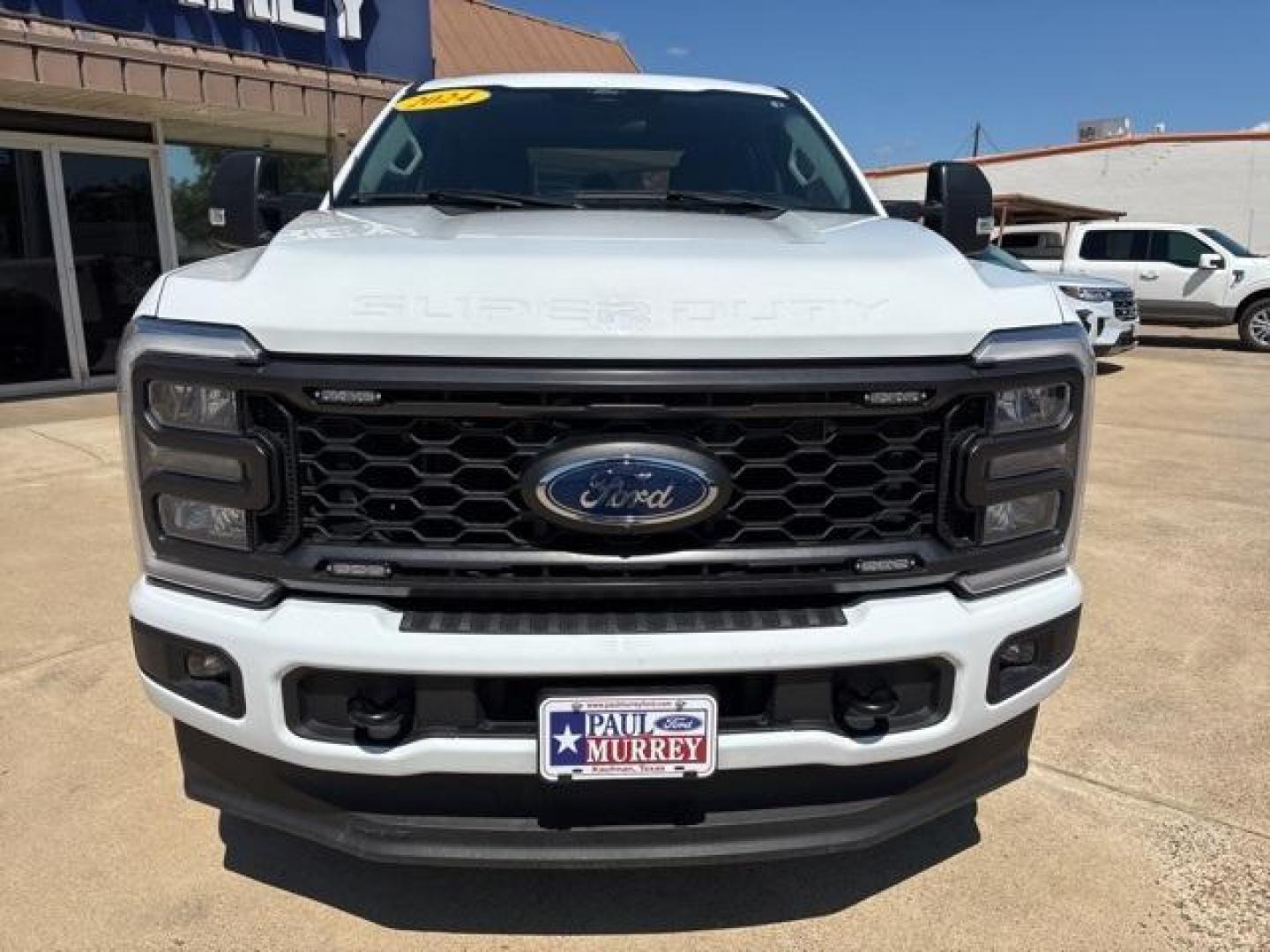 2024 Oxford White /Medium Dark Slate Ford F-350SD XL (1FT8W3BNXRE) with an 7.3L V8 PFI SOHC 16V Federal 405hp engine, Automatic transmission, located at 1105 E Mulberry, Kaufman, TX, 75142, (972) 962-2151, 32.589550, -96.300926 - Oxford White 2024 Ford F-350SD 4D Crew Cab XL 4WD 10-Speed Automatic 7.3L V8 PFI SOHC 16V Federal 405hp 4WD.<br><br><br>Please call Paul Murrey Ford Inc. In Kaufman Texas A Family Dealership Since 1952 Serving the Dallas Fort Worth and East Texas areas for over 70 years. Please call 972-962-2151 www - Photo#7