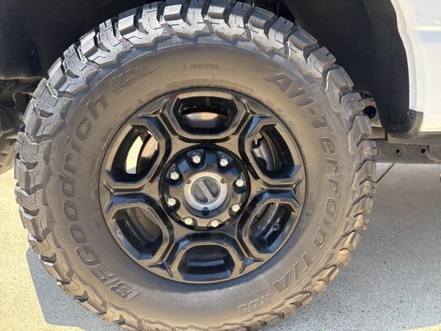 2024 Oxford White /Medium Dark Slate Ford F-350SD XL (1FT8W3BNXRE) with an 7.3L V8 PFI SOHC 16V Federal 405hp engine, Automatic transmission, located at 1105 E Mulberry, Kaufman, TX, 75142, (972) 962-2151, 32.589550, -96.300926 - Oxford White 2024 Ford F-350SD 4D Crew Cab XL 4WD 10-Speed Automatic 7.3L V8 PFI SOHC 16V Federal 405hp 4WD.<br><br><br>Please call Paul Murrey Ford Inc. In Kaufman Texas A Family Dealership Since 1952 Serving the Dallas Fort Worth and East Texas areas for over 70 years. Please call 972-962-2151 www - Photo#9
