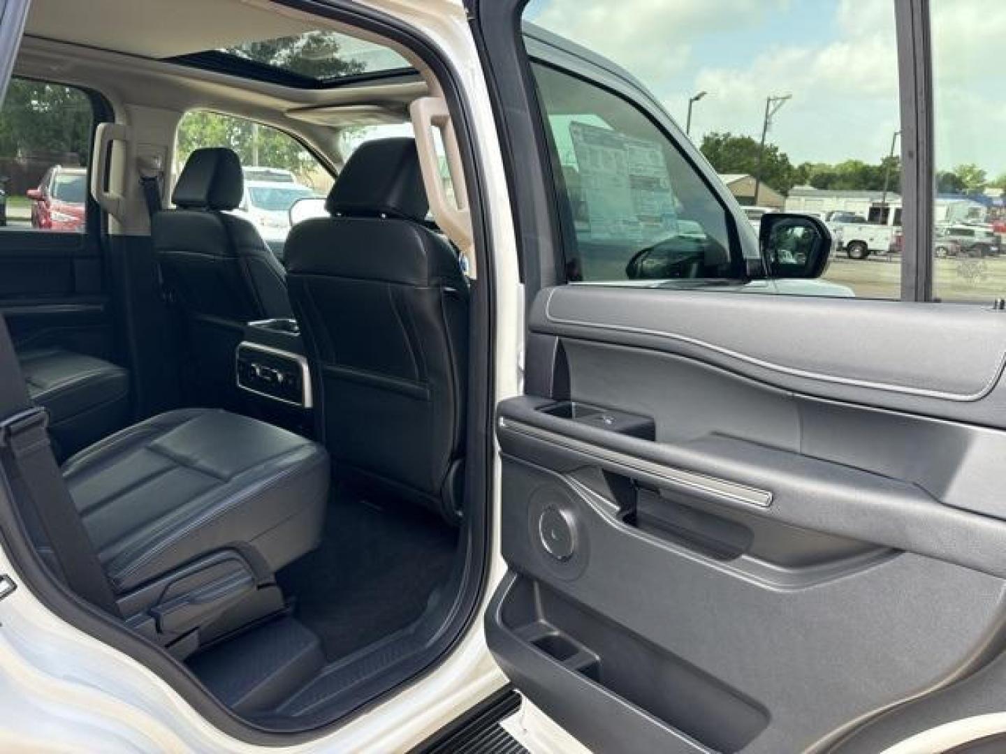 2024 White Metallic /Black Onyx Ford Expedition XLT (1FMJU1H87RE) with an EcoBoost 3.5L V6 GTDi DOHC 24V Twin Turbocharged engine, Automatic transmission, located at 1105 E Mulberry, Kaufman, TX, 75142, (972) 962-2151, 32.589550, -96.300926 - Photo#22