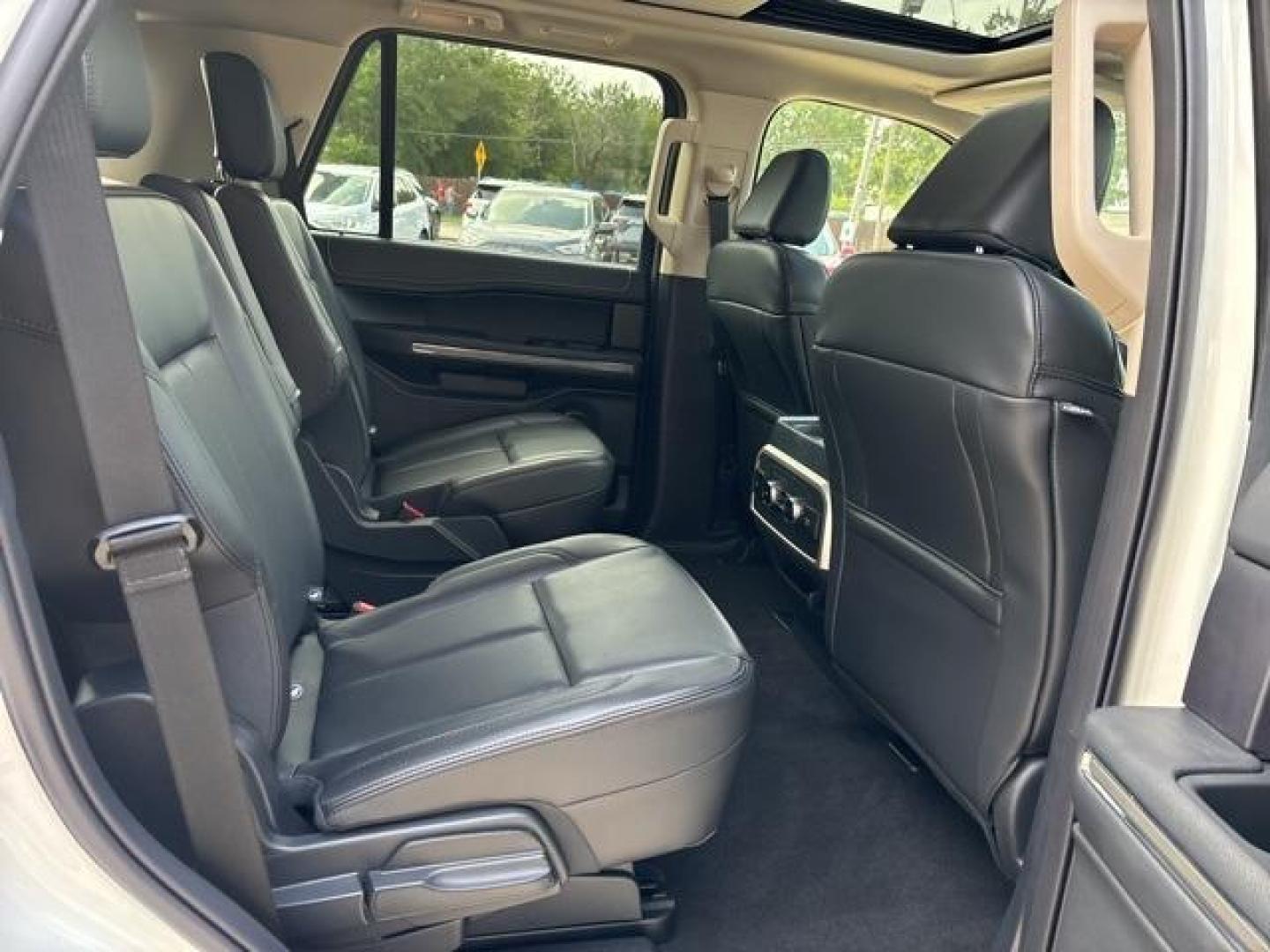 2024 White Metallic /Black Onyx Ford Expedition XLT (1FMJU1H87RE) with an EcoBoost 3.5L V6 GTDi DOHC 24V Twin Turbocharged engine, Automatic transmission, located at 1105 E Mulberry, Kaufman, TX, 75142, (972) 962-2151, 32.589550, -96.300926 - Photo#23