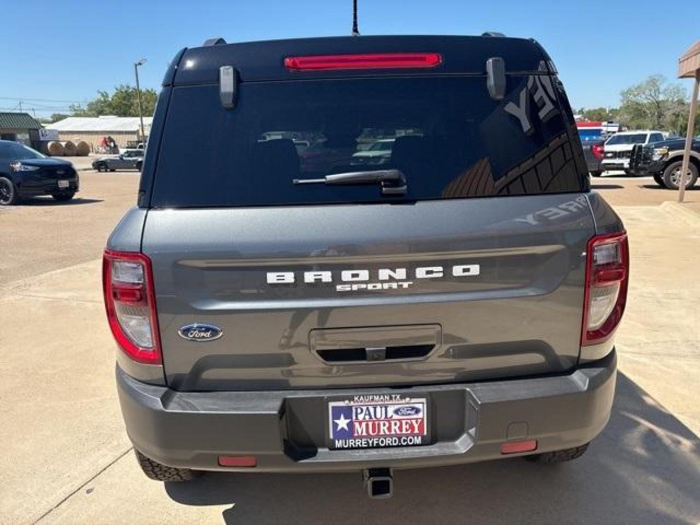 2024 Gray Metallic /Ebony/Area 51 Ford Bronco Sport Badlands (3FMCR9D97RR) with an EcoBoost 2.0L I4 GTDi DOHC Turbocharged VCT engine, Automatic transmission, located at 1105 E Mulberry, Kaufman, TX, 75142, (972) 962-2151, 32.589550, -96.300926 - Gray Metallic 2024 Ford Bronco Sport 4D Sport Utility Badlands 4WD 8-Speed Automatic EcoBoost 2.0L I4 GTDi DOHC Turbocharged VCT<br><br>21/26 City/Highway MPG<br><br><br>Please call Paul Murrey Ford Inc. In Kaufman Texas A Family Dealership Since 1952 Serving the Dallas Fort Worth and East Texas are - Photo#4