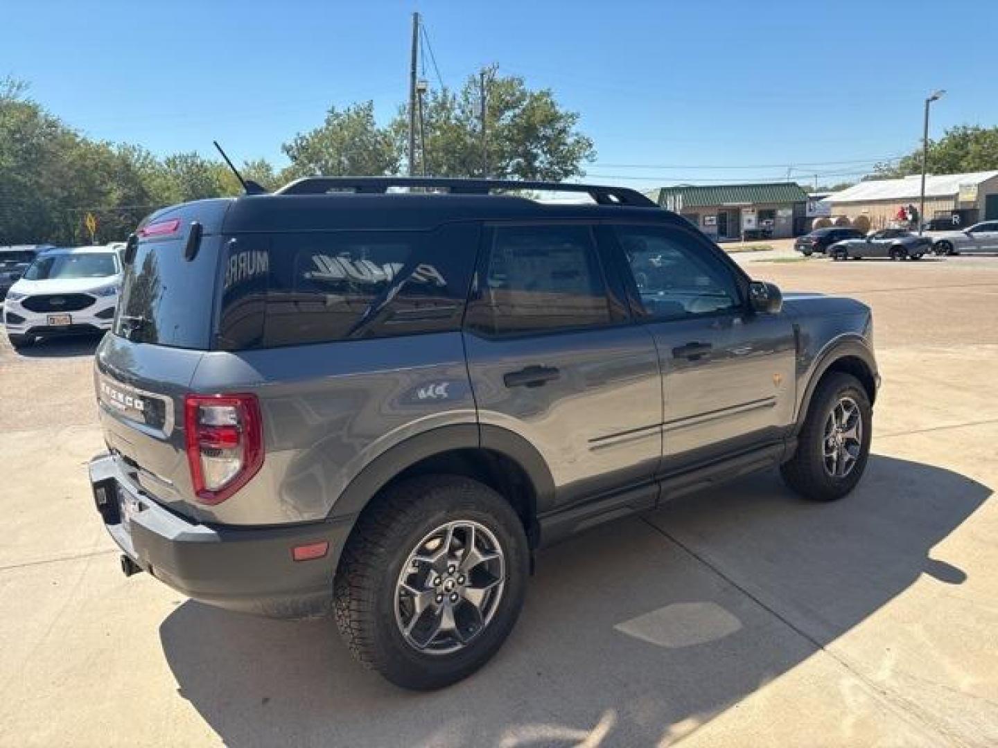 2024 Gray Metallic /Ebony/Area 51 Ford Bronco Sport Badlands (3FMCR9D97RR) with an EcoBoost 2.0L I4 GTDi DOHC Turbocharged VCT engine, Automatic transmission, located at 1105 E Mulberry, Kaufman, TX, 75142, (972) 962-2151, 32.589550, -96.300926 - Gray Metallic 2024 Ford Bronco Sport 4D Sport Utility Badlands 4WD 8-Speed Automatic EcoBoost 2.0L I4 GTDi DOHC Turbocharged VCT<br><br>21/26 City/Highway MPG<br><br><br>Please call Paul Murrey Ford Inc. In Kaufman Texas A Family Dealership Since 1952 Serving the Dallas Fort Worth and East Texas are - Photo#5