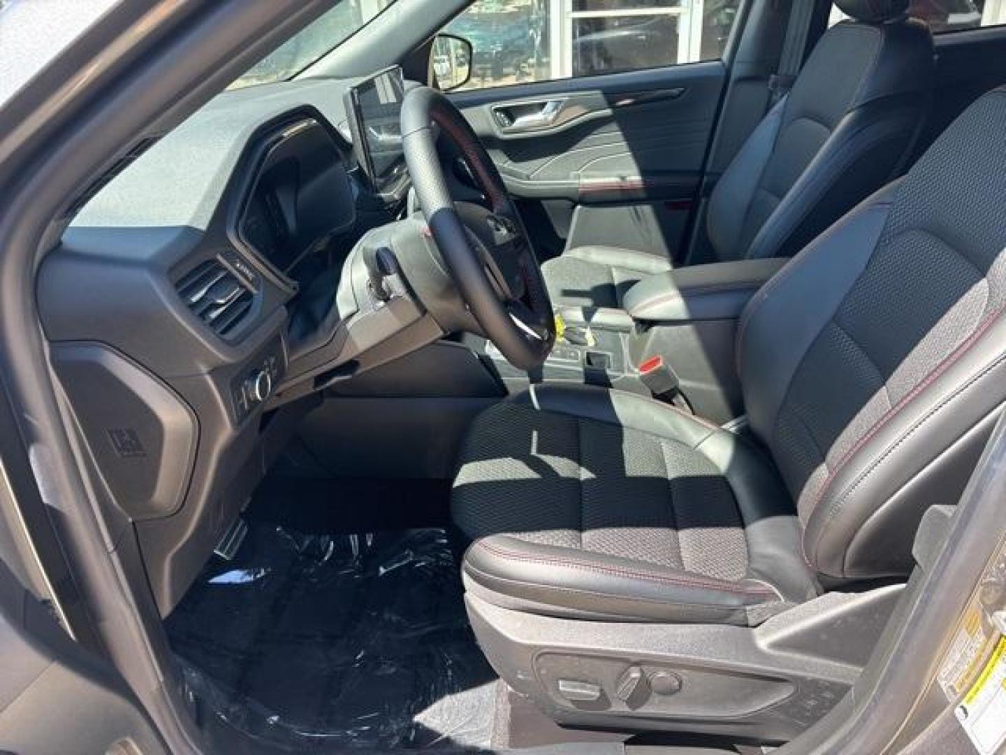 2024 Gray Metallic /Ebony Ford Escape ST-Line (1FMCU0MN6RU) with an 1.5L EcoBoost engine, Automatic transmission, located at 1105 E Mulberry, Kaufman, TX, 75142, (972) 962-2151, 32.589550, -96.300926 - Carbonized Gray Metallic 2024 Ford Escape 4D Sport Utility ST-Line FWD 8-Speed Automatic 1.5L EcoBoost<br><br>27/34 City/Highway MPG<br><br><br>Please call Paul Murrey Ford Inc. In Kaufman Texas A Family Dealership Since 1952 Serving the Dallas Fort Worth and East Texas areas for over 70 years. Plea - Photo#11
