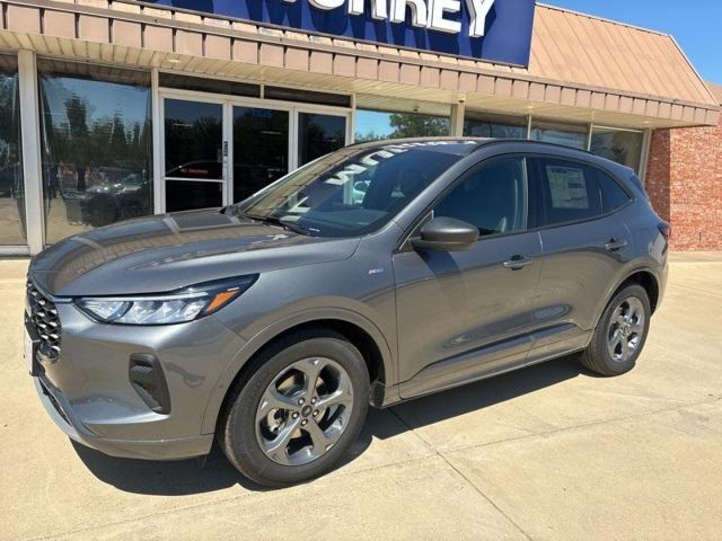 2024 Gray Metallic /Ebony Ford Escape ST-Line (1FMCU0MN6RU) with an 1.5L EcoBoost engine, Automatic transmission, located at 1105 E Mulberry, Kaufman, TX, 75142, (972) 962-2151, 32.589550, -96.300926 - Carbonized Gray Metallic 2024 Ford Escape 4D Sport Utility ST-Line FWD 8-Speed Automatic 1.5L EcoBoost<br><br>27/34 City/Highway MPG<br><br><br>Please call Paul Murrey Ford Inc. In Kaufman Texas A Family Dealership Since 1952 Serving the Dallas Fort Worth and East Texas areas for over 70 years. Plea - Photo#2