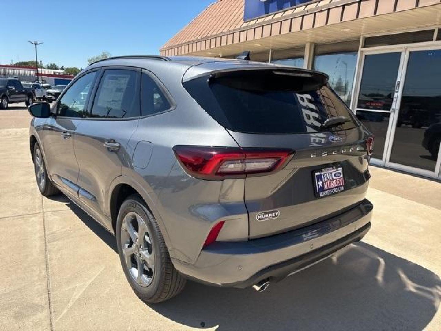 2024 Gray Metallic /Ebony Ford Escape ST-Line (1FMCU0MN6RU) with an 1.5L EcoBoost engine, Automatic transmission, located at 1105 E Mulberry, Kaufman, TX, 75142, (972) 962-2151, 32.589550, -96.300926 - Carbonized Gray Metallic 2024 Ford Escape 4D Sport Utility ST-Line FWD 8-Speed Automatic 1.5L EcoBoost<br><br>27/34 City/Highway MPG<br><br><br>Please call Paul Murrey Ford Inc. In Kaufman Texas A Family Dealership Since 1952 Serving the Dallas Fort Worth and East Texas areas for over 70 years. Plea - Photo#4