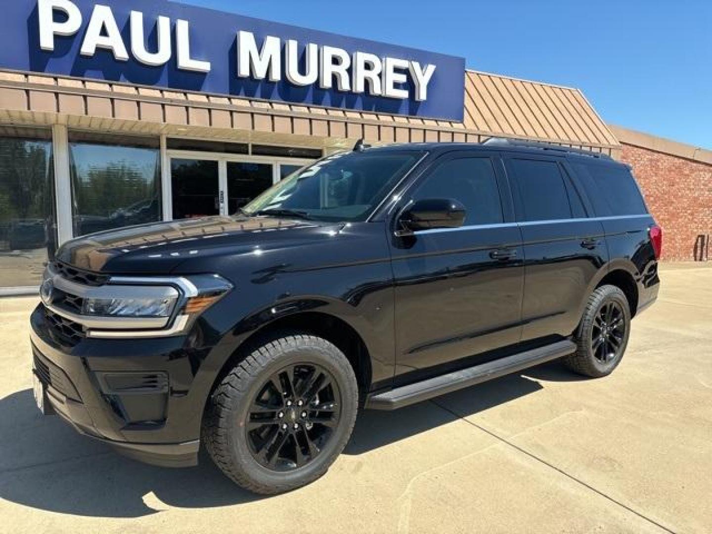 2024 Black Metallic /Black Onyx Ford Expedition XLT (1FMJU1H85RE) with an EcoBoost 3.5L V6 GTDi DOHC 24V Twin Turbocharged engine, Automatic transmission, located at 1105 E Mulberry, Kaufman, TX, 75142, (972) 962-2151, 32.589550, -96.300926 - Photo#2