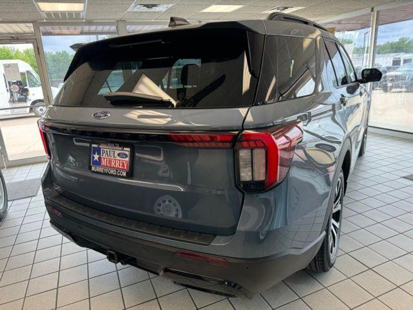 2025 Vapor Blue /Onyx Ford Explorer ST-Line (1FMUK7KH8SG) with an 2.3L EcoBoost I-4 engine, Automatic transmission, located at 1105 E Mulberry, Kaufman, TX, 75142, (972) 962-2151, 32.589550, -96.300926 - $7,898 off MSRP! Priced below KBB Fair Purchase Price!<br><br><br>Vapor Blue Metallic 2025 Ford Explorer 4D Sport Utility ST-Line RWD 10-Speed Automatic 2.3L EcoBoost I-4 20/29 City/Highway MPG<br><br>20/29 City/Highway MPG Price includes: $6000 - Model Year Closeout Bonus Cash - Explorer. Exp. 04/3 - Photo#3
