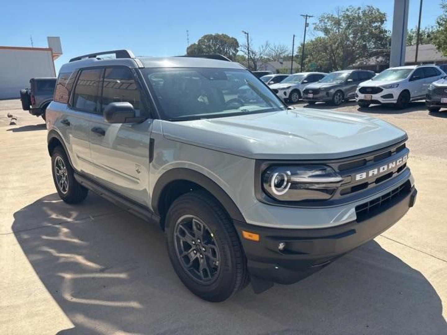 2024 Cactus /Ebony Ford Bronco Sport Big Bend (3FMCR9B67RR) with an 1.5L EcoBoost engine, Automatic transmission, located at 1105 E Mulberry, Kaufman, TX, 75142, (972) 962-2151, 32.589550, -96.300926 - Cactus Gray 2024 Ford Bronco Sport 4D Sport Utility Big Bend 4WD 8-Speed Automatic 1.5L EcoBoost<br><br>25/29 City/Highway MPG<br><br><br>Please call Paul Murrey Ford Inc. In Kaufman Texas A Family Dealership Since 1952 Serving the Dallas Fort Worth and East Texas areas for over 70 years. Please cal - Photo#6