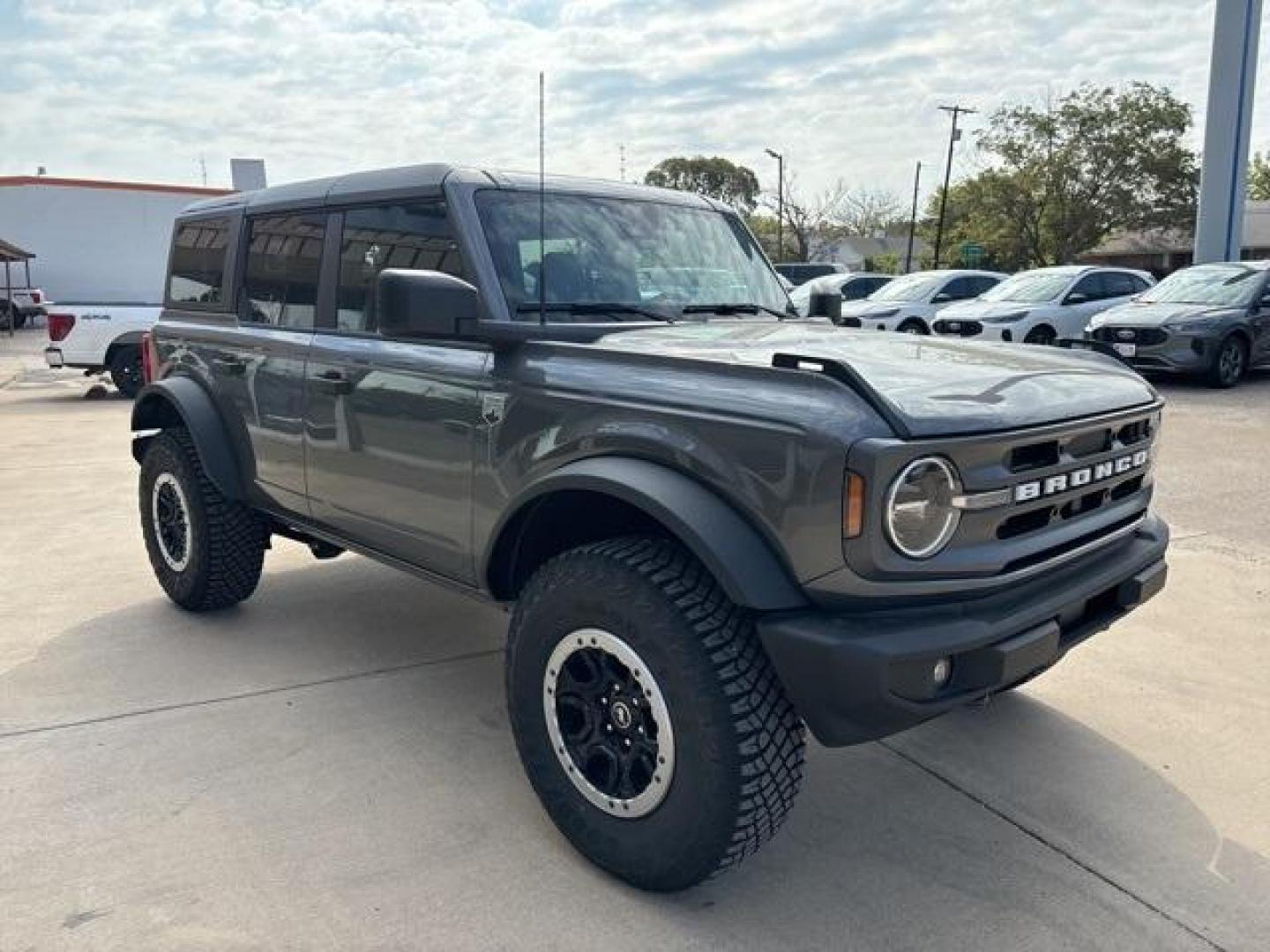 2024 Gray Metallic /Dark Gray W/Black Onyx Ford Bronco Big Bend (1FMDE7BH0RL) with an 2.3L EcoBoost I-4 engine, Automatic transmission, located at 1105 E Mulberry, Kaufman, TX, 75142, (972) 962-2151, 32.589550, -96.300926 - Carbonized Gray Metallic 2024 Ford Bronco 4D Sport Utility Big Bend 4WD 10-Speed Automatic 2.3L EcoBoost I-4<br><br><br>Please call Paul Murrey Ford Inc. In Kaufman Texas A Family Dealership Since 1952 Serving the Dallas Fort Worth and East Texas areas for over 70 years. Please call 972-962-2151 www - Photo#6