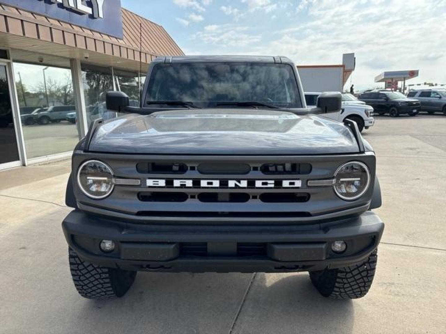 2024 Gray Metallic /Dark Gray W/Black Onyx Ford Bronco Big Bend (1FMDE7BH0RL) with an 2.3L EcoBoost I-4 engine, Automatic transmission, located at 1105 E Mulberry, Kaufman, TX, 75142, (972) 962-2151, 32.589550, -96.300926 - Carbonized Gray Metallic 2024 Ford Bronco 4D Sport Utility Big Bend 4WD 10-Speed Automatic 2.3L EcoBoost I-4<br><br><br>Please call Paul Murrey Ford Inc. In Kaufman Texas A Family Dealership Since 1952 Serving the Dallas Fort Worth and East Texas areas for over 70 years. Please call 972-962-2151 www - Photo#7