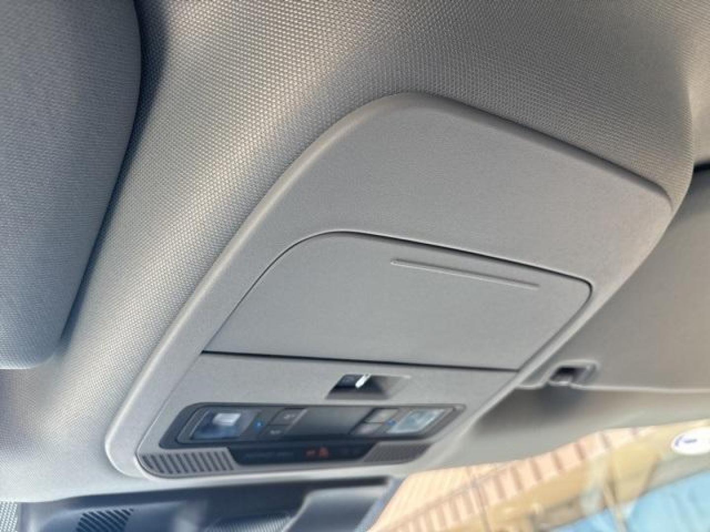 2024 Oxford White /Black W/Medium Dark Slate Ford F-150 XLT (1FTFW3L56RK) with an 5.0L V8 engine, Automatic transmission, located at 1105 E Mulberry, Kaufman, TX, 75142, (972) 962-2151, 32.589550, -96.300926 - White / Oxford White 2024 Ford F-150 4D SuperCrew XLT 4WD 10-Speed Automatic 5.0L V8 4WD.<br><br><br>Please call Paul Murrey Ford Inc. In Kaufman Texas A Family Dealership Since 1952 Serving the Dallas Fort Worth and East Texas areas for over 70 years. Please call 972-962-2151 www.murreyford.com www - Photo#29