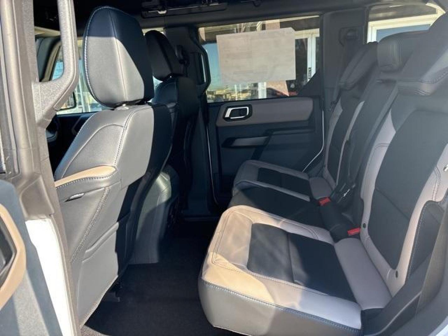2024 Oxford White /Black Ford Bronco Wildtrak (1FMEE2BP9RL) with an 2.7L EcoBoost V6 engine, Automatic transmission, located at 1105 E Mulberry, Kaufman, TX, 75142, (972) 962-2151, 32.589550, -96.300926 - Oxford White 2024 Ford Bronco 4D Sport Utility Wildtrak 4WD 10-Speed Automatic 2.7L EcoBoost V6<br><br><br>Please call Paul Murrey Ford Inc. In Kaufman Texas A Family Dealership Since 1952 Serving the Dallas Fort Worth and East Texas areas for over 70 years. Please call 972-962-2151 www.murreyford.c - Photo#15