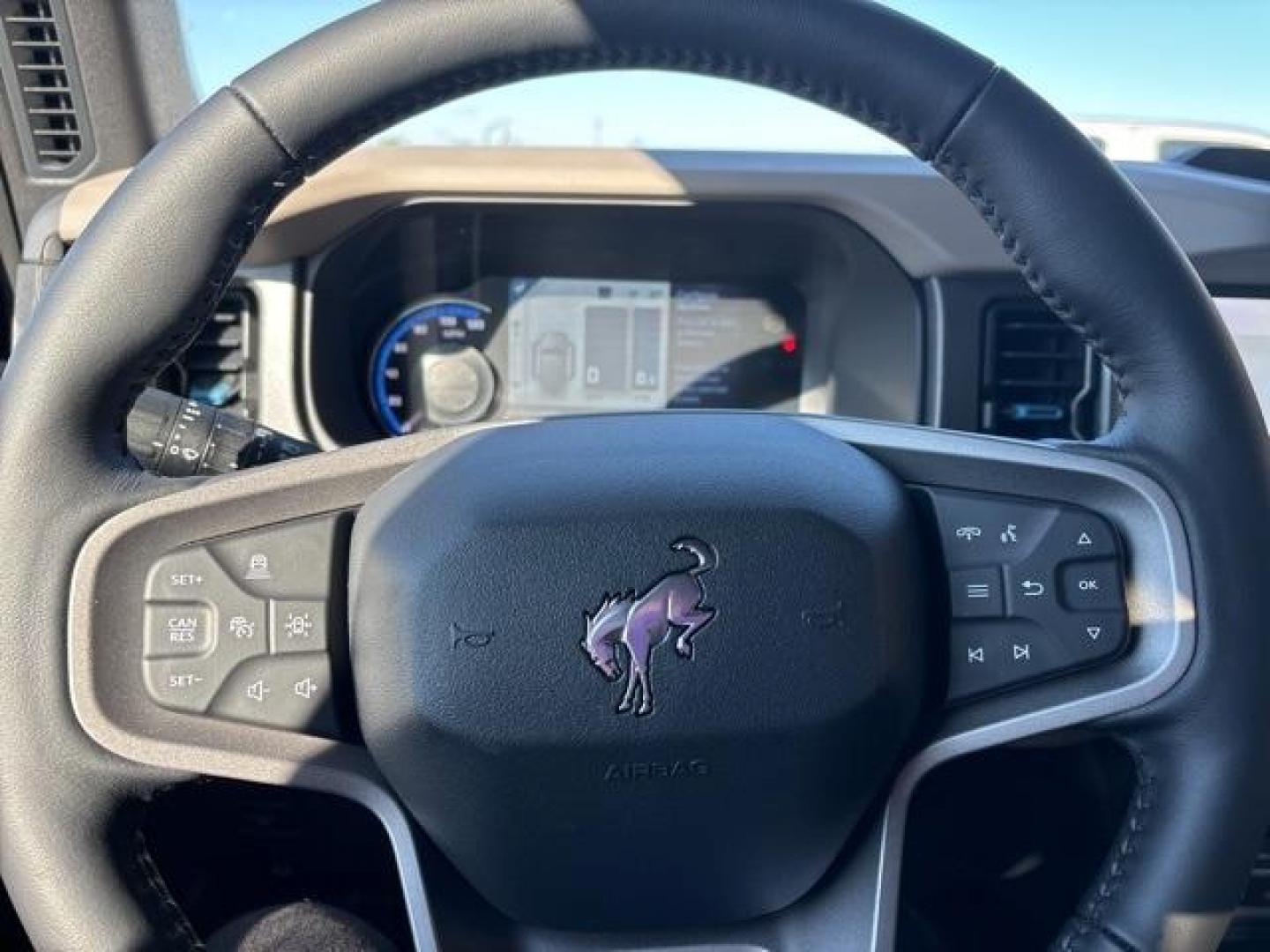 2024 Oxford White /Black Ford Bronco Wildtrak (1FMEE2BP9RL) with an 2.7L EcoBoost V6 engine, Automatic transmission, located at 1105 E Mulberry, Kaufman, TX, 75142, (972) 962-2151, 32.589550, -96.300926 - Oxford White 2024 Ford Bronco 4D Sport Utility Wildtrak 4WD 10-Speed Automatic 2.7L EcoBoost V6<br><br><br>Please call Paul Murrey Ford Inc. In Kaufman Texas A Family Dealership Since 1952 Serving the Dallas Fort Worth and East Texas areas for over 70 years. Please call 972-962-2151 www.murreyford.c - Photo#21
