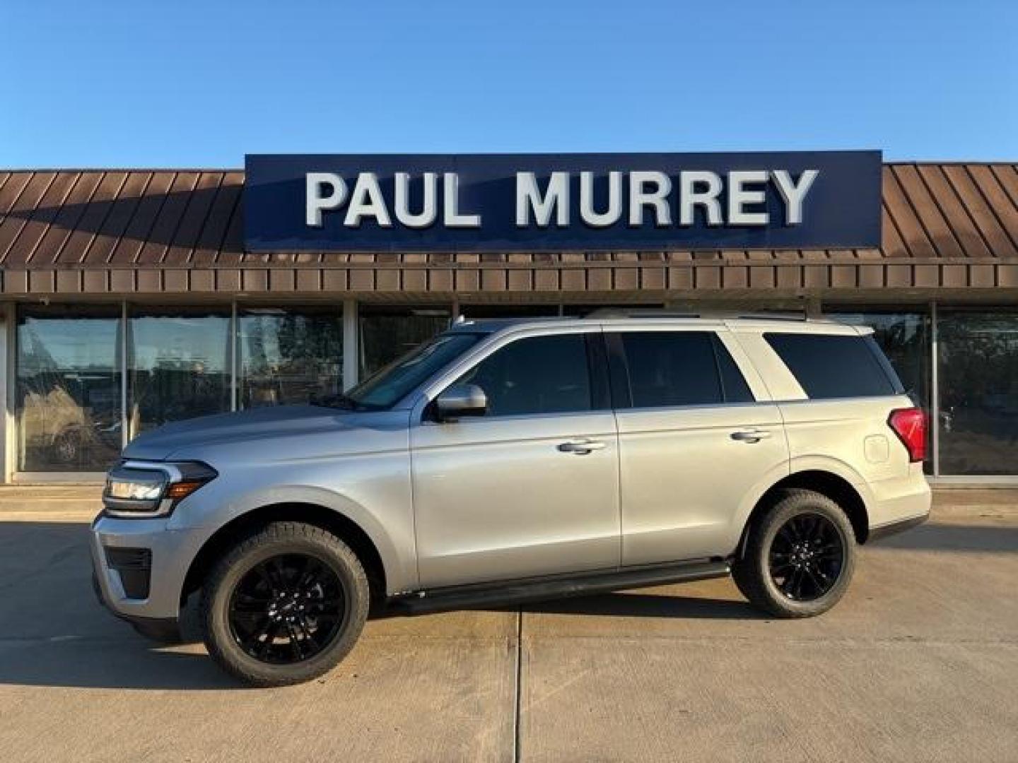 2024 Silver Metallic /Black Onyx Ford Expedition XLT (1FMJU1H82RE) with an EcoBoost 3.5L V6 GTDi DOHC 24V Twin Turbocharged engine, Automatic transmission, located at 1105 E Mulberry, Kaufman, TX, 75142, (972) 962-2151, 32.589550, -96.300926 - Photo#0