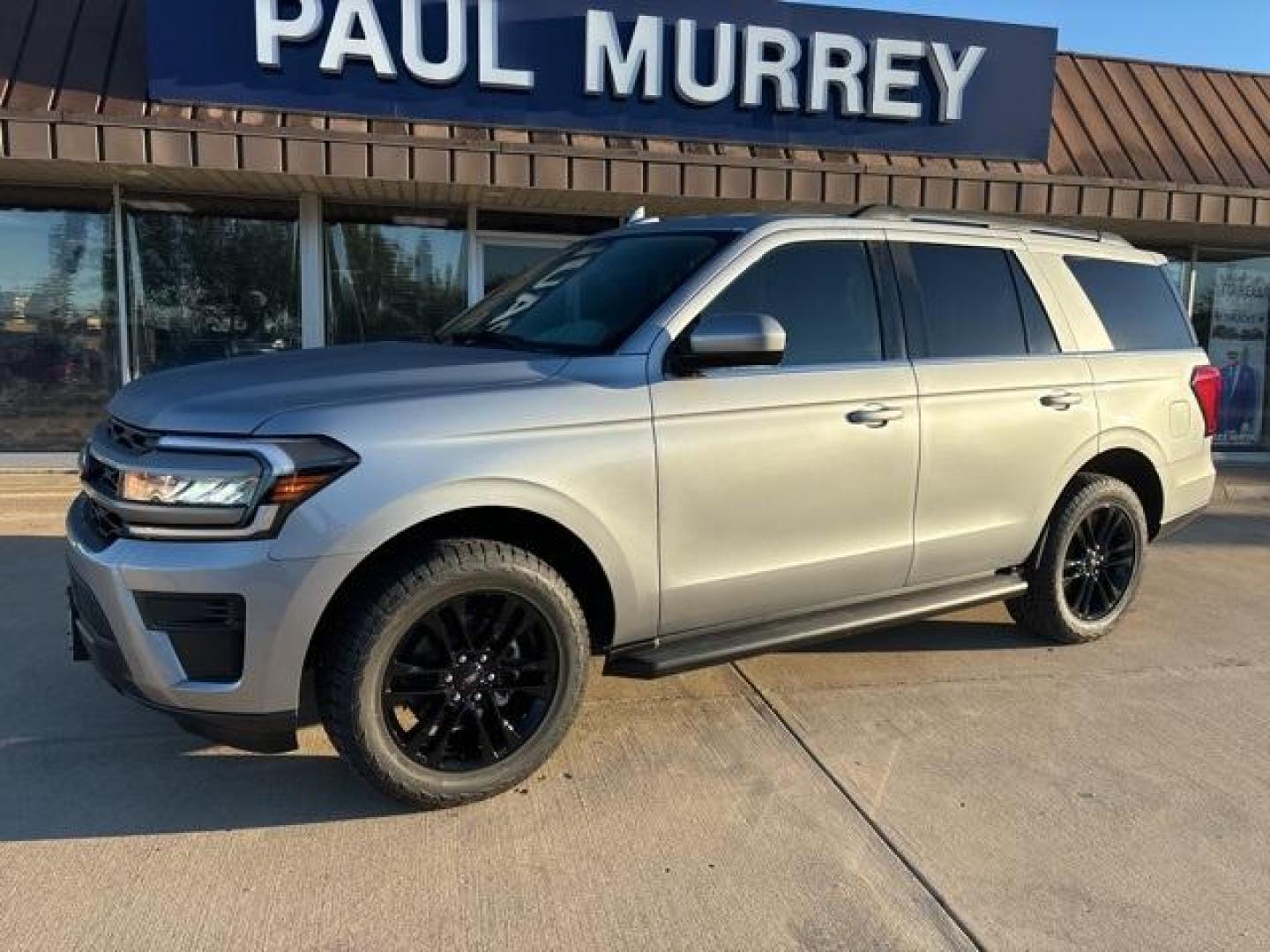 2024 Silver Metallic /Black Onyx Ford Expedition XLT (1FMJU1H82RE) with an EcoBoost 3.5L V6 GTDi DOHC 24V Twin Turbocharged engine, Automatic transmission, located at 1105 E Mulberry, Kaufman, TX, 75142, (972) 962-2151, 32.589550, -96.300926 - Photo#2