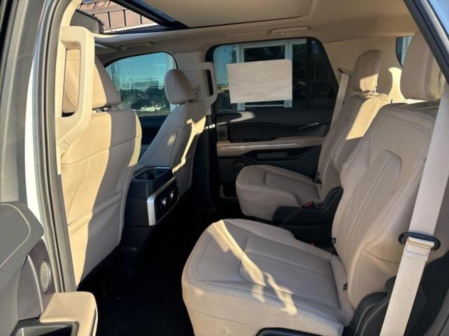2024 White Metallic /Sandstone Ford Expedition Limited (1FMJU1K80RE) with an EcoBoost 3.5L V6 GTDi DOHC 24V Twin Turbocharged engine, Automatic transmission, located at 1105 E Mulberry, Kaufman, TX, 75142, (972) 962-2151, 32.589550, -96.300926 - Photo#14