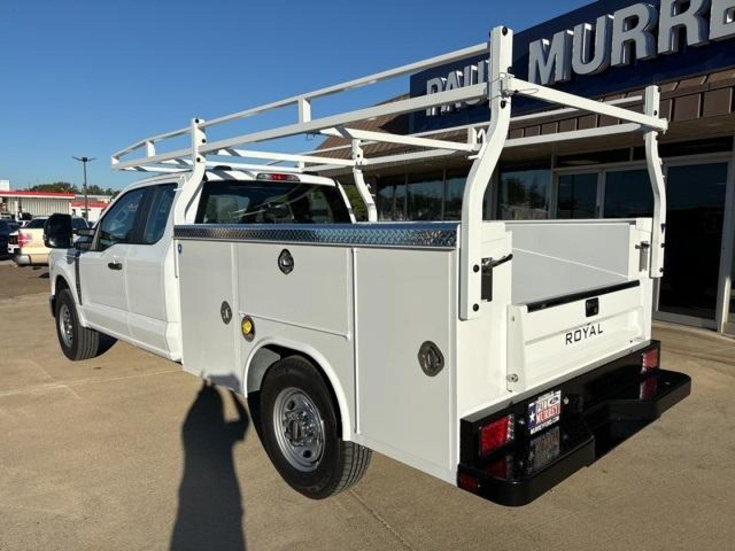 2024 Oxford White Ford F-250SD XL (1FT7X2AA7RE) with an 6.8L V8 engine, Automatic transmission, located at 1105 E Mulberry, Kaufman, TX, 75142, (972) 962-2151, 32.589550, -96.300926 - Oxford White 2024 Ford F-250SD 4D Extended Cab XL RWD 10-Speed Automatic 6.8L V8<br><br><br>Please call Paul Murrey Ford Inc. In Kaufman Texas A Family Dealership Since 1952 Serving the Dallas Fort Worth and East Texas areas for over 70 years. Please call 972-962-2151 www.murreyford.com www.usedcars - Photo#3