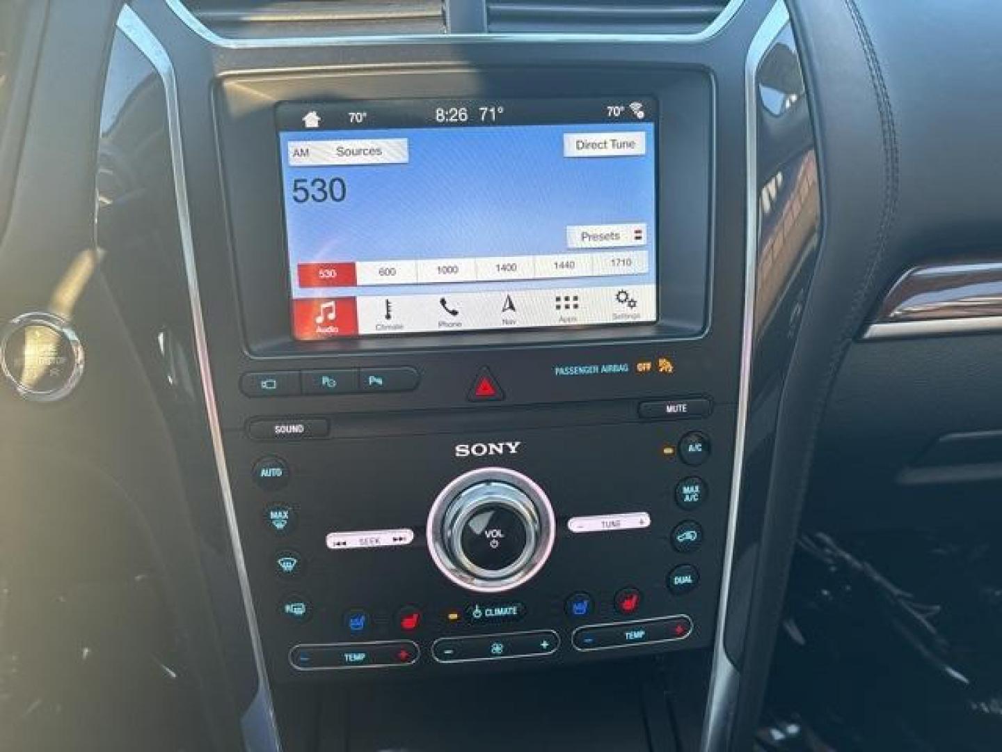 2019 White Platinum /Ebony Black Ford Explorer Platinum (1FM5K8HT0KG) with an 3.5L V6 engine, Automatic transmission, located at 1105 E Mulberry, Kaufman, TX, 75142, (972) 962-2151, 32.589550, -96.300926 - White Platinum 2019 Ford Explorer 4D Sport Utility Platinum 4WD 6-Speed Automatic with Select-Shift 3.5L V6 4WD.<br><br><br>Please call Paul Murrey Ford Inc. In Kaufman Texas A Family Dealership Since 1952 Serving the Dallas Fort Worth and East Texas areas for over 70 years. Please call 972-962-2151 - Photo#25