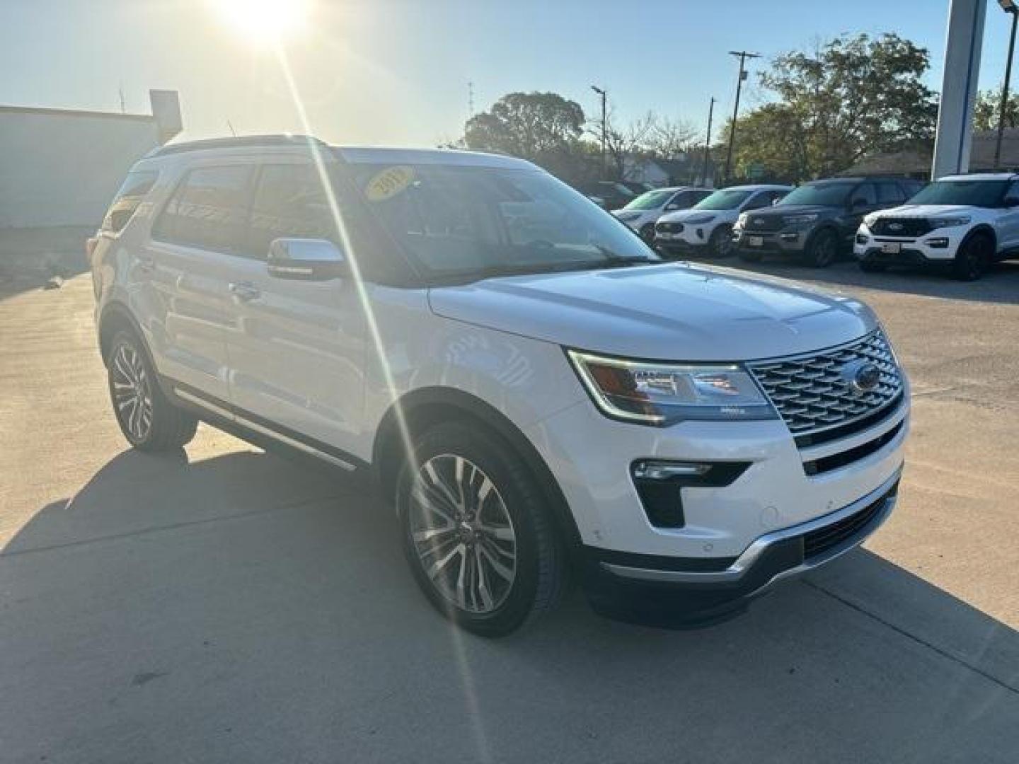 2019 White Platinum /Ebony Black Ford Explorer Platinum (1FM5K8HT0KG) with an 3.5L V6 engine, Automatic transmission, located at 1105 E Mulberry, Kaufman, TX, 75142, (972) 962-2151, 32.589550, -96.300926 - White Platinum 2019 Ford Explorer 4D Sport Utility Platinum 4WD 6-Speed Automatic with Select-Shift 3.5L V6 4WD.<br><br><br>Please call Paul Murrey Ford Inc. In Kaufman Texas A Family Dealership Since 1952 Serving the Dallas Fort Worth and East Texas areas for over 70 years. Please call 972-962-2151 - Photo#6