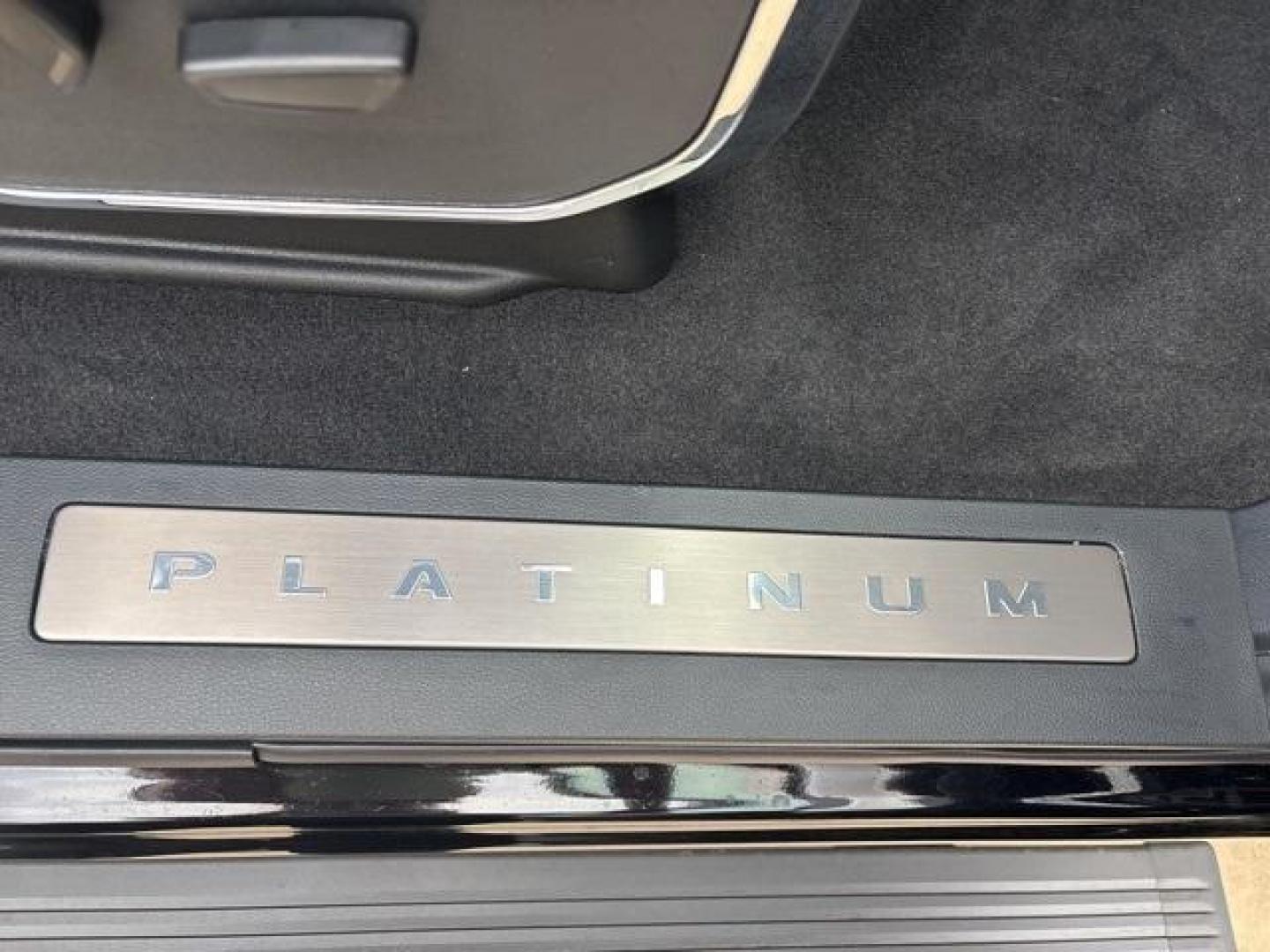 2024 Black Metallic /Black Onyx Ford F-250SD Platinum (1FT8W2BM5RE) with an 6.7L High Output Power Stroke V8 Diesel engine, Automatic transmission, located at 1105 E Mulberry, Kaufman, TX, 75142, (972) 962-2151, 32.589550, -96.300926 - Agate Black Metallic 2024 Ford F-250SD 4D Crew Cab Platinum 4WD 10-Speed Automatic 6.7L High Output Power Stroke V8 Diesel 4WD.<br><br><br>Please call Paul Murrey Ford Inc. In Kaufman Texas A Family Dealership Since 1952 Serving the Dallas Fort Worth and East Texas areas for over 70 years. Please ca - Photo#19