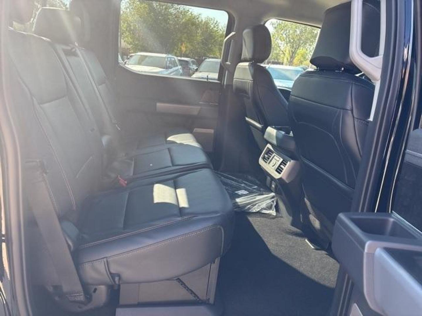 2024 Black Metallic /Black Onyx Ford F-250SD Lariat (1FT8W2BT6RE) with an Power Stroke 6.7L V8 DI 32V OHV Turbodiesel engine, Automatic transmission, located at 1105 E Mulberry, Kaufman, TX, 75142, (972) 962-2151, 32.589550, -96.300926 - Agate Black Metallic 2024 Ford F-250SD 4D Crew Cab Lariat 4WD 10-Speed Automatic Power Stroke 6.7L V8 DI 32V OHV Turbodiesel 4WD.<br><br><br>Please call Paul Murrey Ford Inc. In Kaufman Texas A Family Dealership Since 1952 Serving the Dallas Fort Worth and East Texas areas for over 70 years. Please - Photo#19
