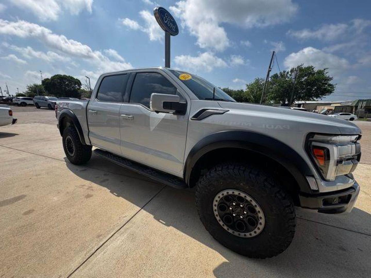 2024 Avalanche /Black Ford F-150 Raptor (1FTFW1RGXRF) with an 3.5L V6 EcoBoost engine, Automatic transmission, located at 1105 E Mulberry, Kaufman, TX, 75142, (972) 962-2151, 32.589550, -96.300926 - Avalanche 2024 Ford F-150 4D SuperCrew Raptor 4WD 10-Speed Automatic 3.5L V6 EcoBoost 4WD.<br><br><br>Recent Arrival! Odometer is 8871 miles below market average!<br><br><br>Please call Paul Murrey Ford Inc. In Kaufman Texas A Family Dealership Since 1952 Serving the Dallas Fort Worth and East Texas - Photo#4