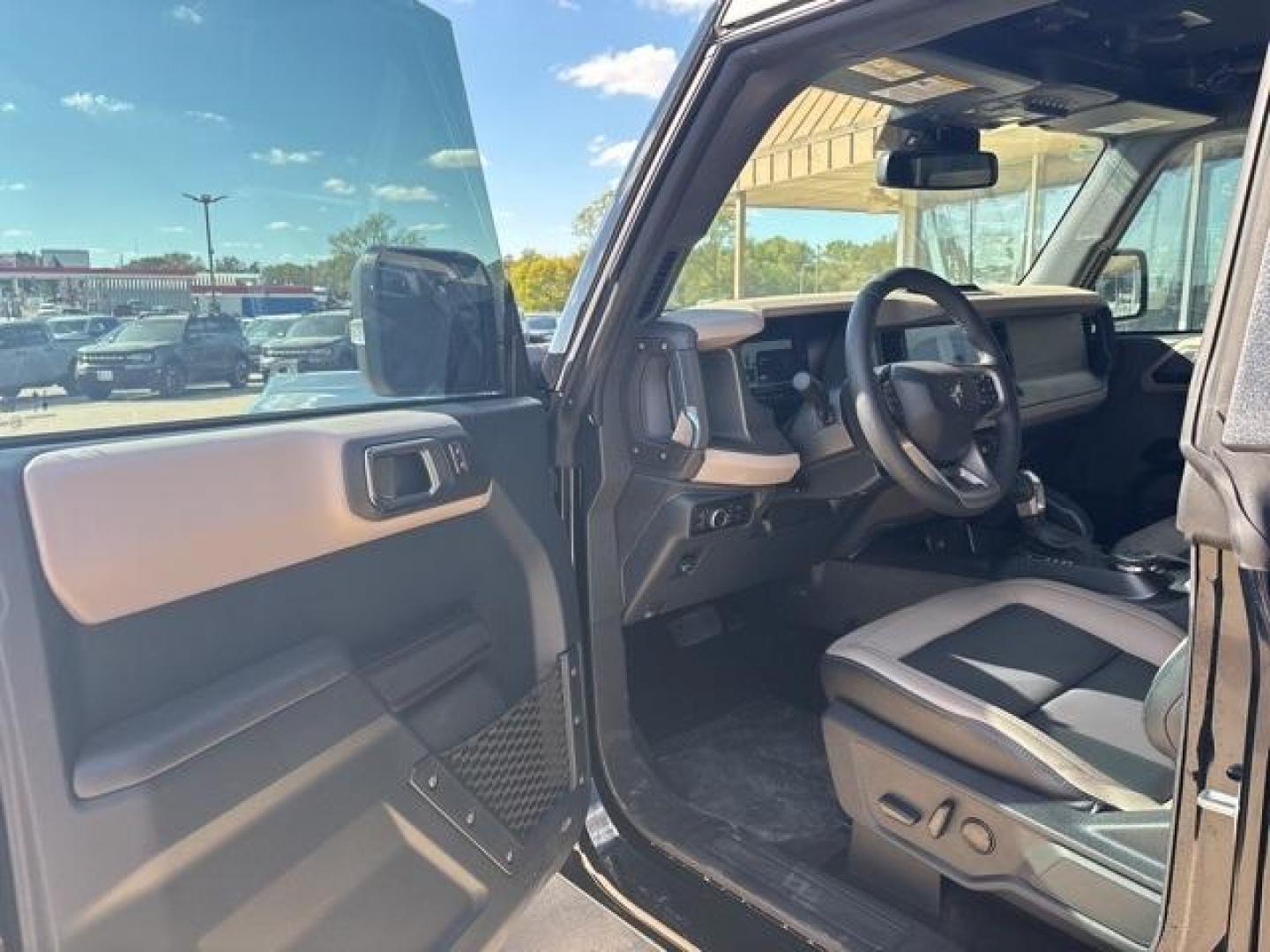 2024 Shadow Black /Black Ford Bronco Wildtrak (1FMEE2BP4RL) with an 2.7L EcoBoost V6 engine, Automatic transmission, located at 1105 E Mulberry, Kaufman, TX, 75142, (972) 962-2151, 32.589550, -96.300926 - Shadow Black 2024 Ford Bronco 4D Sport Utility Wildtrak 4WD 10-Speed Automatic 2.7L EcoBoost V6<br><br><br>Please call Paul Murrey Ford Inc. In Kaufman Texas A Family Dealership Since 1952 Serving the Dallas Fort Worth and East Texas areas for over 70 years. Please call 972-962-2151 www.murreyford.c - Photo#9