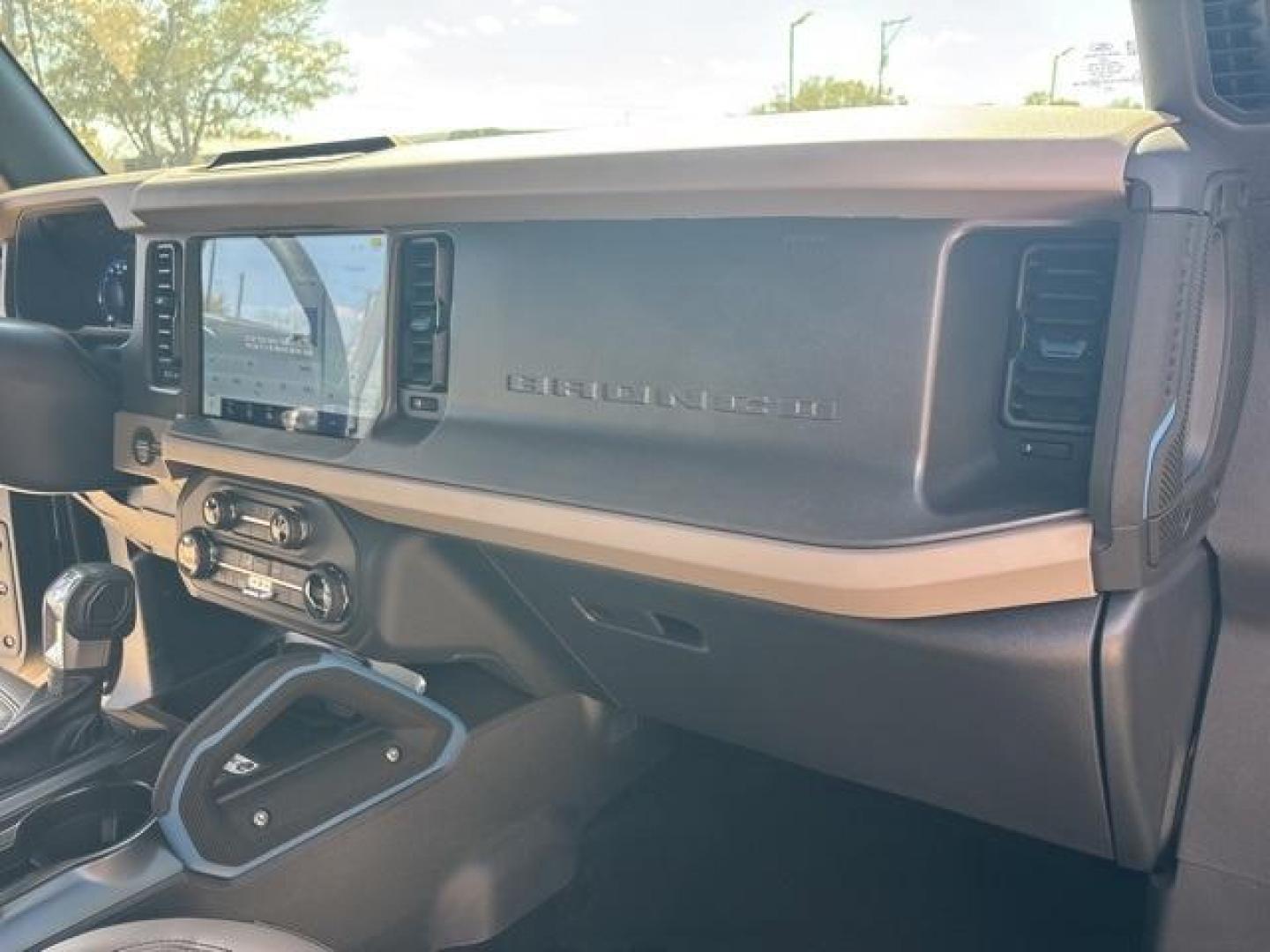 2024 Shadow Black /Black Ford Bronco Wildtrak (1FMEE2BP4RL) with an 2.7L EcoBoost V6 engine, Automatic transmission, located at 1105 E Mulberry, Kaufman, TX, 75142, (972) 962-2151, 32.589550, -96.300926 - Shadow Black 2024 Ford Bronco 4D Sport Utility Wildtrak 4WD 10-Speed Automatic 2.7L EcoBoost V6<br><br><br>Please call Paul Murrey Ford Inc. In Kaufman Texas A Family Dealership Since 1952 Serving the Dallas Fort Worth and East Texas areas for over 70 years. Please call 972-962-2151 www.murreyford.c - Photo#18