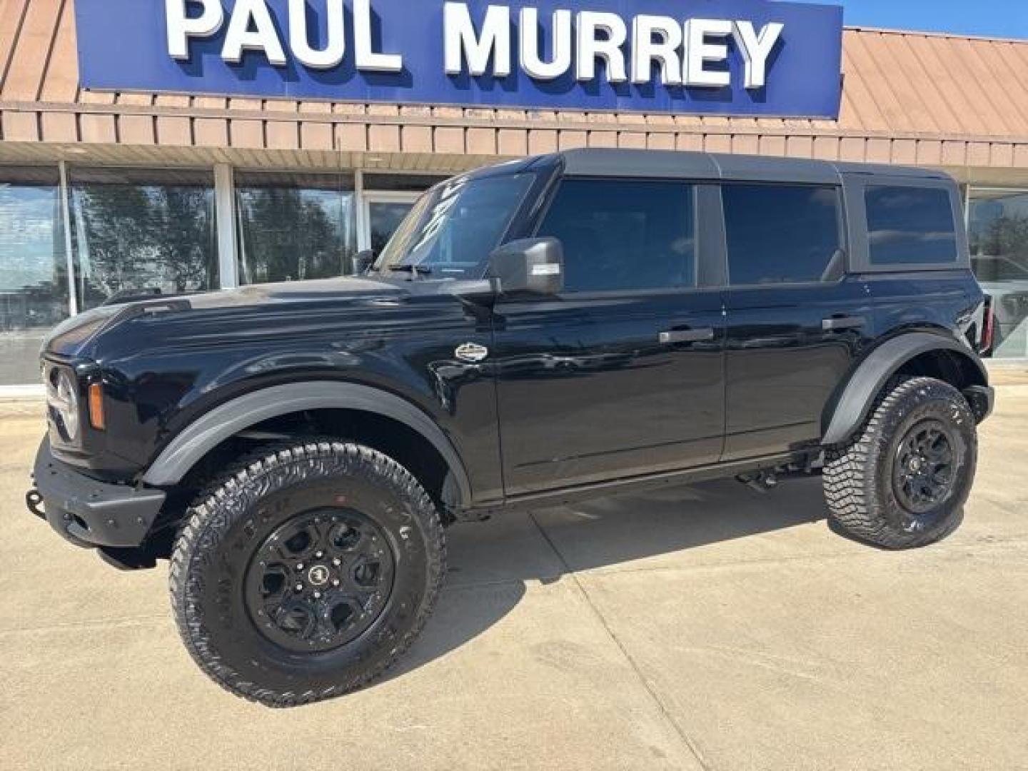 2024 Shadow Black /Black Ford Bronco Wildtrak (1FMEE2BP4RL) with an 2.7L EcoBoost V6 engine, Automatic transmission, located at 1105 E Mulberry, Kaufman, TX, 75142, (972) 962-2151, 32.589550, -96.300926 - Shadow Black 2024 Ford Bronco 4D Sport Utility Wildtrak 4WD 10-Speed Automatic 2.7L EcoBoost V6<br><br><br>Please call Paul Murrey Ford Inc. In Kaufman Texas A Family Dealership Since 1952 Serving the Dallas Fort Worth and East Texas areas for over 70 years. Please call 972-962-2151 www.murreyford.c - Photo#2
