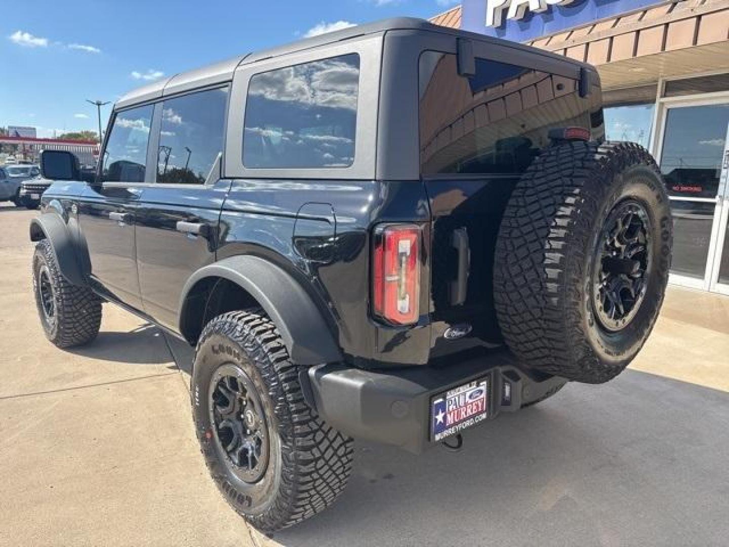 2024 Shadow Black /Black Ford Bronco Wildtrak (1FMEE2BP4RL) with an 2.7L EcoBoost V6 engine, Automatic transmission, located at 1105 E Mulberry, Kaufman, TX, 75142, (972) 962-2151, 32.589550, -96.300926 - Shadow Black 2024 Ford Bronco 4D Sport Utility Wildtrak 4WD 10-Speed Automatic 2.7L EcoBoost V6<br><br><br>Please call Paul Murrey Ford Inc. In Kaufman Texas A Family Dealership Since 1952 Serving the Dallas Fort Worth and East Texas areas for over 70 years. Please call 972-962-2151 www.murreyford.c - Photo#3