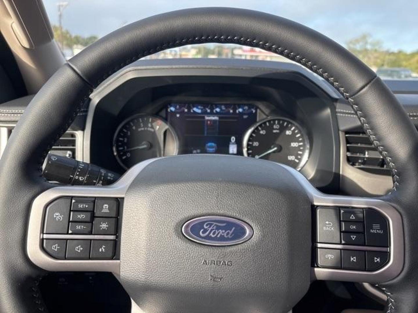 2024 White Metallic /Sandstone Ford Expedition XLT (1FMJU1H84RE) with an EcoBoost 3.5L V6 GTDi DOHC 24V Twin Turbocharged engine, Automatic transmission, located at 1105 E Mulberry, Kaufman, TX, 75142, (972) 962-2151, 32.589550, -96.300926 - Photo#21