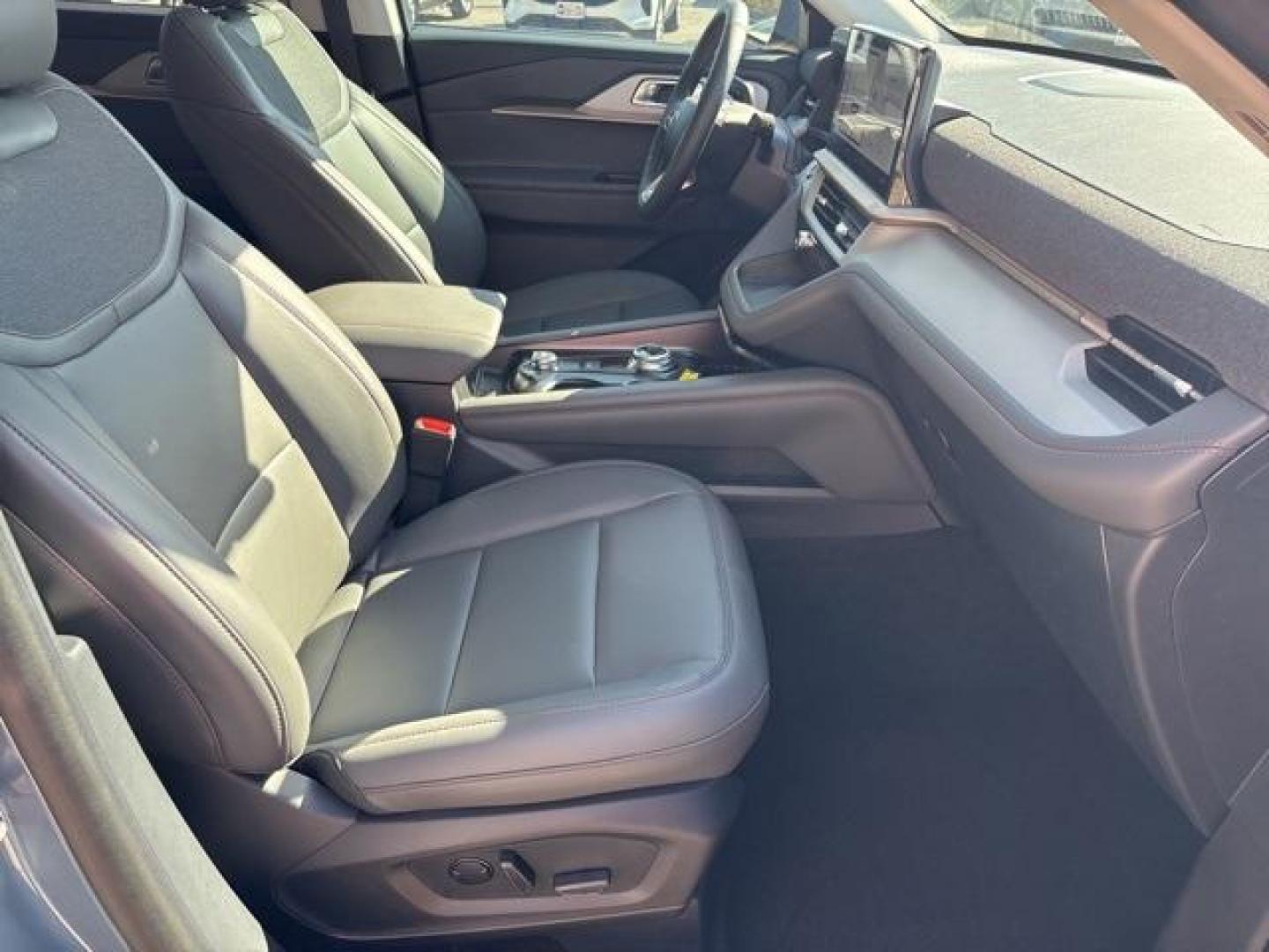 2025 Vapor Blue /Dark Gray/Onyx Ford Explorer Active (1FMUK7DH6SG) with an 2.3L EcoBoost I-4 engine, Automatic transmission, located at 1105 E Mulberry, Kaufman, TX, 75142, (972) 962-2151, 32.589550, -96.300926 - Vapor Blue Metallic 2025 Ford Explorer 4D Sport Utility Active RWD 10-Speed Automatic 2.3L EcoBoost I-4<br><br>20/29 City/Highway MPG<br><br><br>Please call Paul Murrey Ford Inc. In Kaufman Texas A Family Dealership Since 1952 Serving the Dallas Fort Worth and East Texas areas for over 70 years. Ple - Photo#17