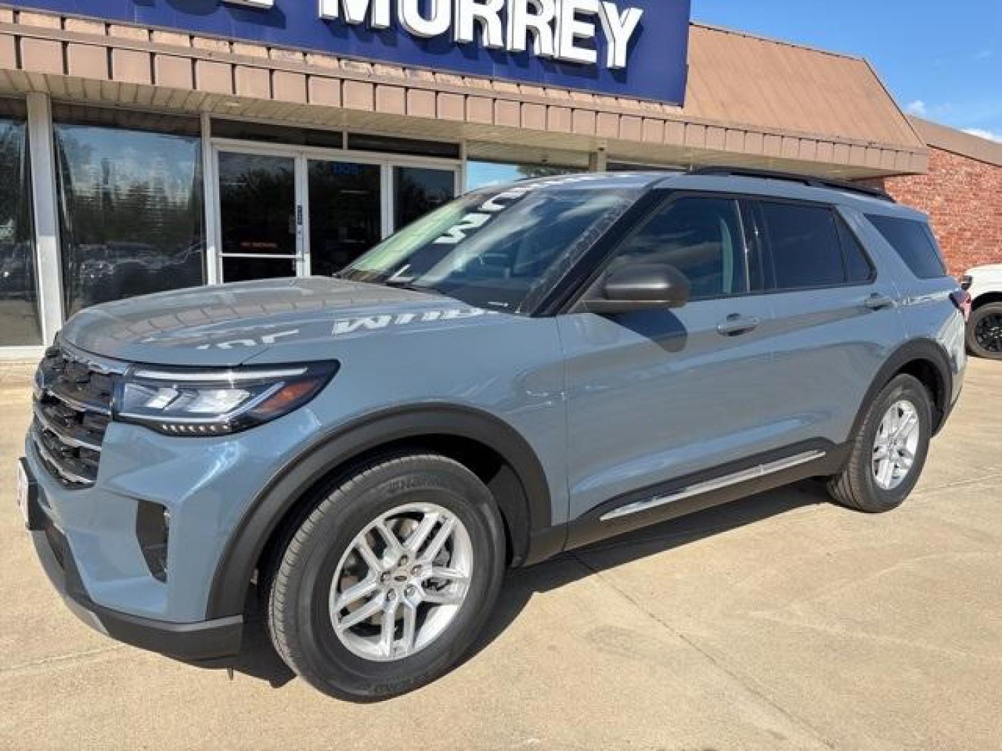 2025 Vapor Blue /Dark Gray/Onyx Ford Explorer Active (1FMUK7DH6SG) with an 2.3L EcoBoost I-4 engine, Automatic transmission, located at 1105 E Mulberry, Kaufman, TX, 75142, (972) 962-2151, 32.589550, -96.300926 - Vapor Blue Metallic 2025 Ford Explorer 4D Sport Utility Active RWD 10-Speed Automatic 2.3L EcoBoost I-4<br><br>20/29 City/Highway MPG<br><br><br>Please call Paul Murrey Ford Inc. In Kaufman Texas A Family Dealership Since 1952 Serving the Dallas Fort Worth and East Texas areas for over 70 years. Ple - Photo#2