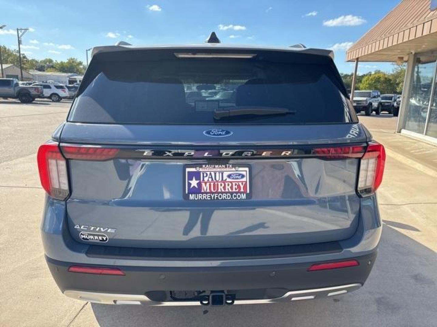 2025 Vapor Blue /Dark Gray/Onyx Ford Explorer Active (1FMUK7DH6SG) with an 2.3L EcoBoost I-4 engine, Automatic transmission, located at 1105 E Mulberry, Kaufman, TX, 75142, (972) 962-2151, 32.589550, -96.300926 - Vapor Blue Metallic 2025 Ford Explorer 4D Sport Utility Active RWD 10-Speed Automatic 2.3L EcoBoost I-4<br><br>20/29 City/Highway MPG<br><br><br>Please call Paul Murrey Ford Inc. In Kaufman Texas A Family Dealership Since 1952 Serving the Dallas Fort Worth and East Texas areas for over 70 years. Ple - Photo#4