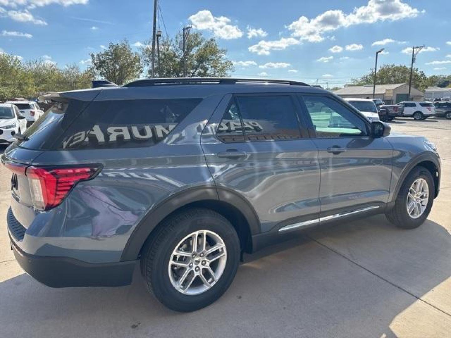 2025 Vapor Blue /Dark Gray/Onyx Ford Explorer Active (1FMUK7DH6SG) with an 2.3L EcoBoost I-4 engine, Automatic transmission, located at 1105 E Mulberry, Kaufman, TX, 75142, (972) 962-2151, 32.589550, -96.300926 - Vapor Blue Metallic 2025 Ford Explorer 4D Sport Utility Active RWD 10-Speed Automatic 2.3L EcoBoost I-4<br><br>20/29 City/Highway MPG<br><br><br>Please call Paul Murrey Ford Inc. In Kaufman Texas A Family Dealership Since 1952 Serving the Dallas Fort Worth and East Texas areas for over 70 years. Ple - Photo#5