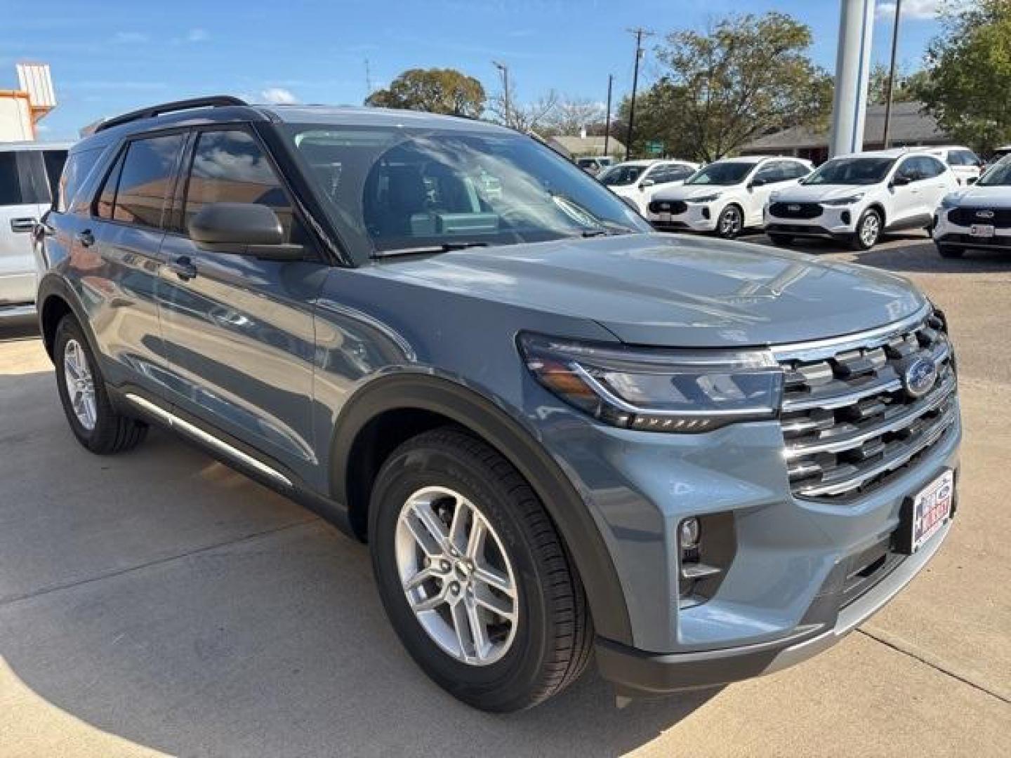 2025 Vapor Blue /Dark Gray/Onyx Ford Explorer Active (1FMUK7DH6SG) with an 2.3L EcoBoost I-4 engine, Automatic transmission, located at 1105 E Mulberry, Kaufman, TX, 75142, (972) 962-2151, 32.589550, -96.300926 - Vapor Blue Metallic 2025 Ford Explorer 4D Sport Utility Active RWD 10-Speed Automatic 2.3L EcoBoost I-4<br><br>20/29 City/Highway MPG<br><br><br>Please call Paul Murrey Ford Inc. In Kaufman Texas A Family Dealership Since 1952 Serving the Dallas Fort Worth and East Texas areas for over 70 years. Ple - Photo#6