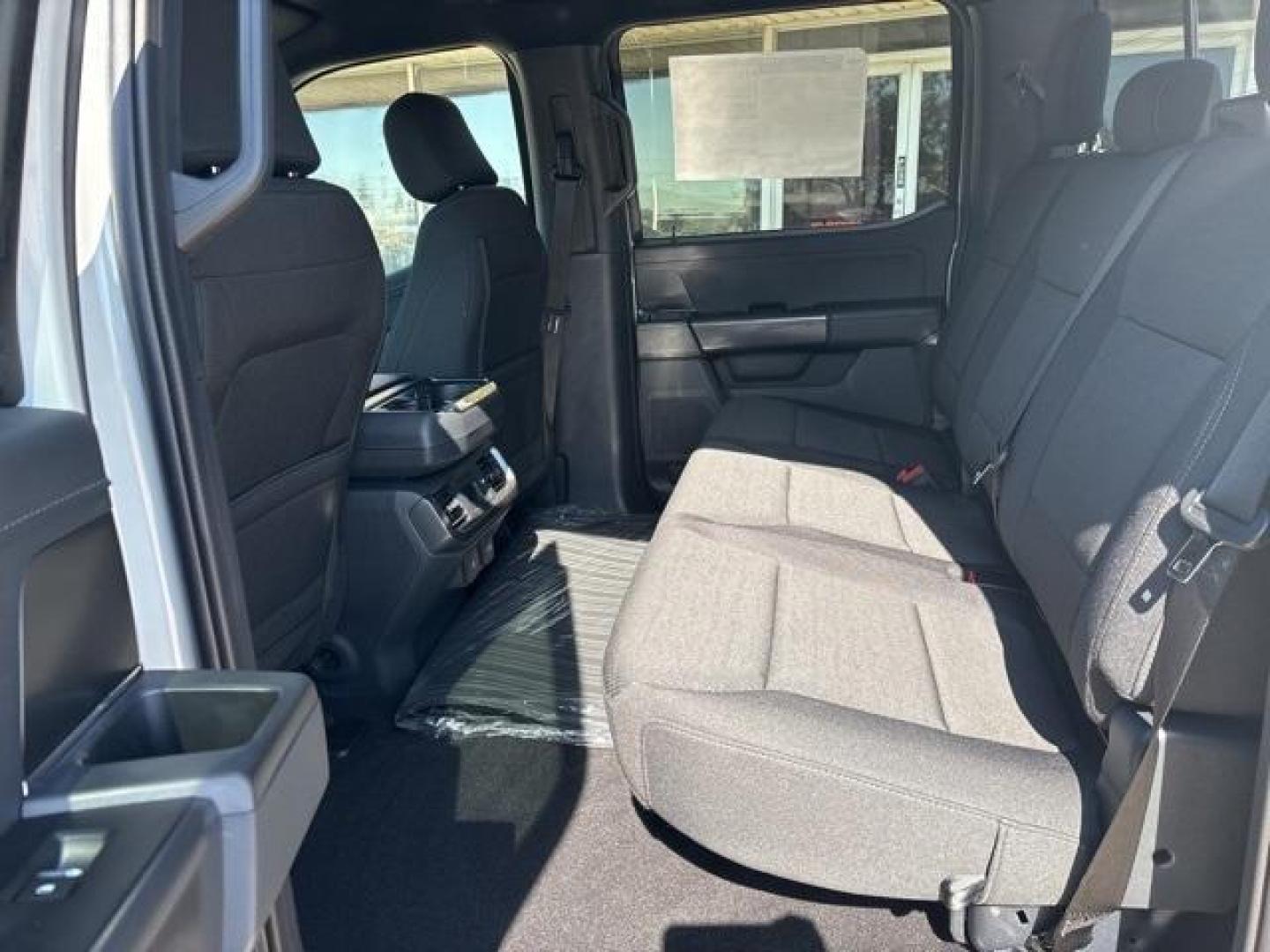 2024 Avalanche /Black Ford F-150 XLT (1FTFW3L85RK) with an 3.5L V6 EcoBoost engine, Automatic transmission, located at 1105 E Mulberry, Kaufman, TX, 75142, (972) 962-2151, 32.589550, -96.300926 - Avalanche Gray 2024 Ford F-150 4D SuperCrew XLT 4WD 10-Speed Automatic 3.5L V6 EcoBoost 4WD.<br><br><br>Please call Paul Murrey Ford Inc. In Kaufman Texas A Family Dealership Since 1952 Serving the Dallas Fort Worth and East Texas areas for over 70 years. Please call 972-962-2151 www.murreyford.com - Photo#15