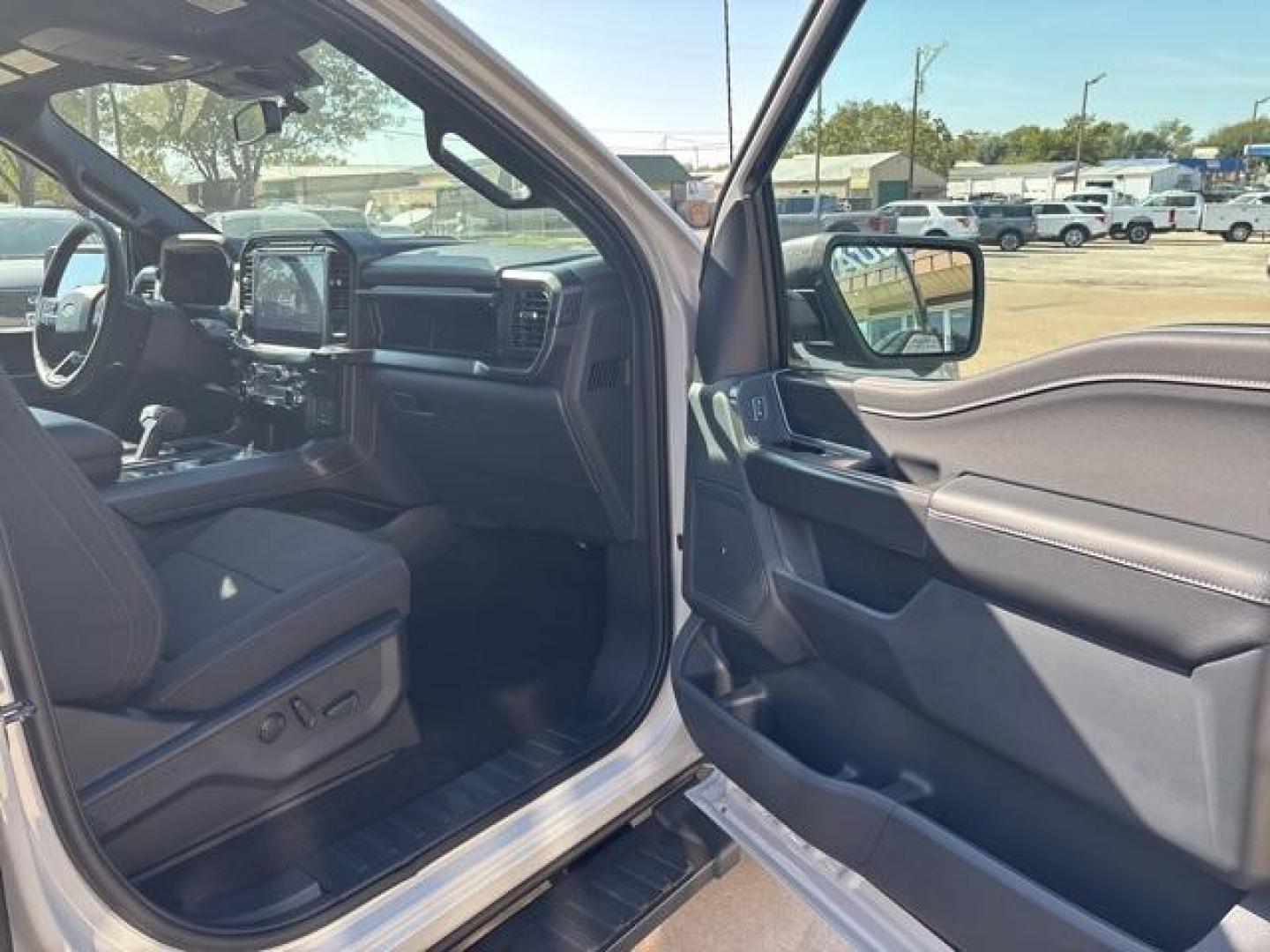 2024 Avalanche /Black Ford F-150 XLT (1FTFW3L85RK) with an 3.5L V6 EcoBoost engine, Automatic transmission, located at 1105 E Mulberry, Kaufman, TX, 75142, (972) 962-2151, 32.589550, -96.300926 - Avalanche Gray 2024 Ford F-150 4D SuperCrew XLT 4WD 10-Speed Automatic 3.5L V6 EcoBoost 4WD.<br><br><br>Please call Paul Murrey Ford Inc. In Kaufman Texas A Family Dealership Since 1952 Serving the Dallas Fort Worth and East Texas areas for over 70 years. Please call 972-962-2151 www.murreyford.com - Photo#16