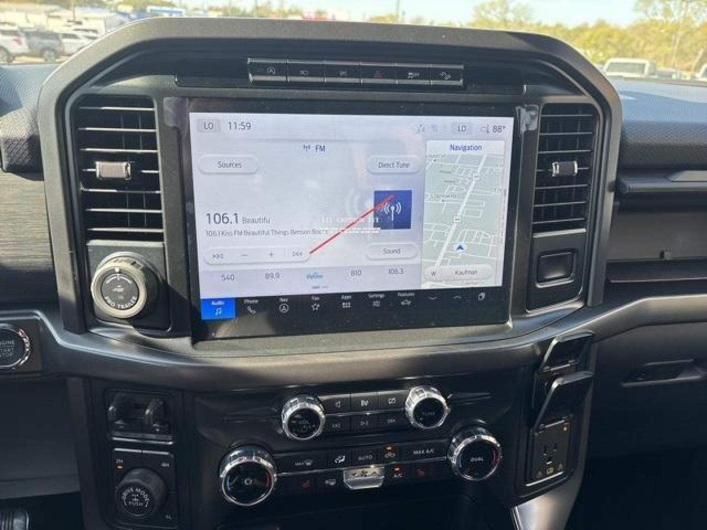 2024 Avalanche /Black Ford F-150 XLT (1FTFW3L85RK) with an 3.5L V6 EcoBoost engine, Automatic transmission, located at 1105 E Mulberry, Kaufman, TX, 75142, (972) 962-2151, 32.589550, -96.300926 - Avalanche Gray 2024 Ford F-150 4D SuperCrew XLT 4WD 10-Speed Automatic 3.5L V6 EcoBoost 4WD.<br><br><br>Please call Paul Murrey Ford Inc. In Kaufman Texas A Family Dealership Since 1952 Serving the Dallas Fort Worth and East Texas areas for over 70 years. Please call 972-962-2151 www.murreyford.com - Photo#23