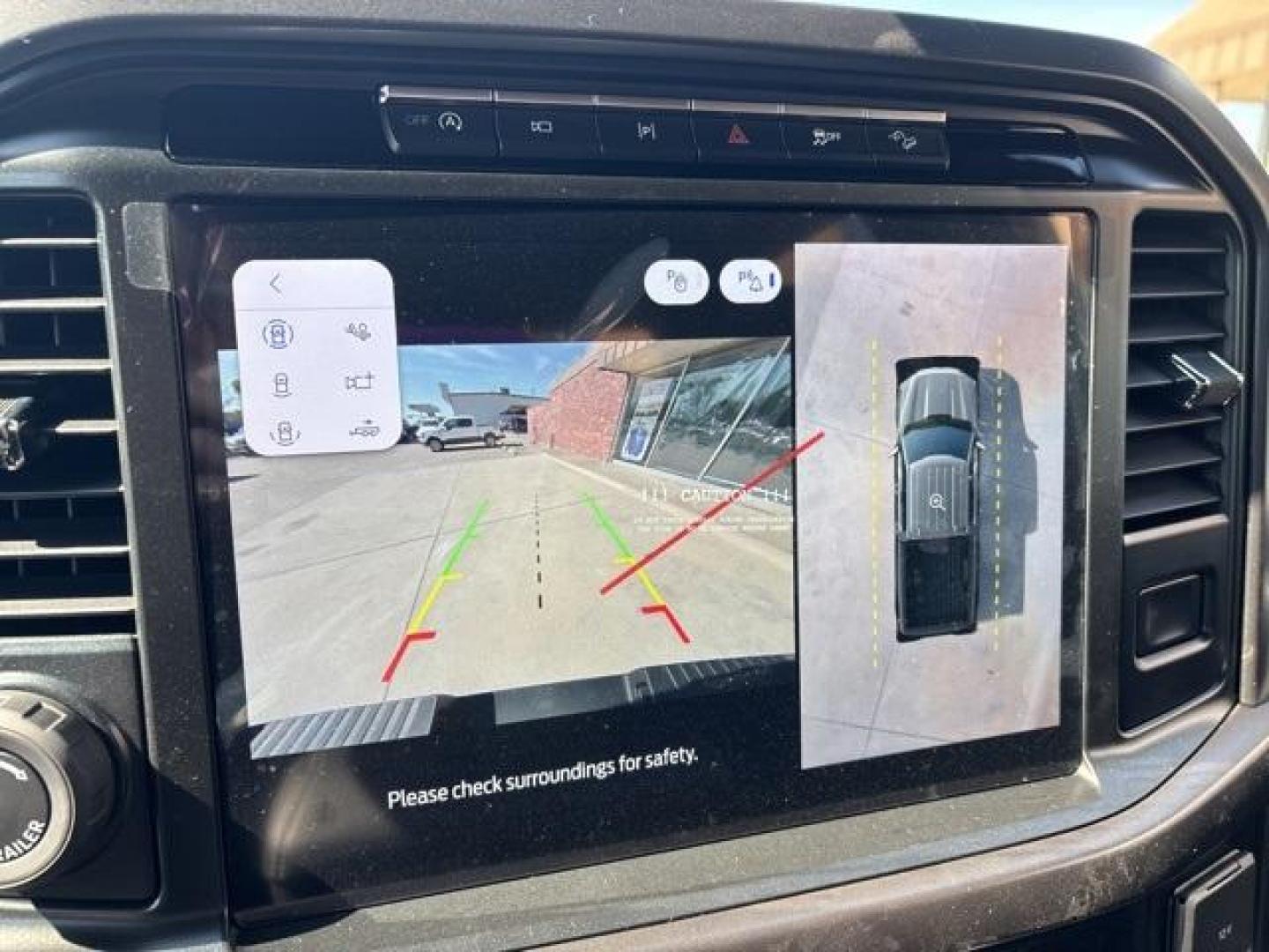 2024 Iconic Silver Metallic /Black Ford F-150 XLT (1FTFW3L88RK) with an 3.5L V6 EcoBoost engine, Automatic transmission, located at 1105 E Mulberry, Kaufman, TX, 75142, (972) 962-2151, 32.589550, -96.300926 - Iconic Silver Metallic 2024 Ford F-150 4D SuperCrew XLT 4WD 10-Speed Automatic 3.5L V6 EcoBoost 4WD.<br><br><br>Please call Paul Murrey Ford Inc. In Kaufman Texas A Family Dealership Since 1952 Serving the Dallas Fort Worth and East Texas areas for over 70 years. Please call 972-962-2151 www.murreyf - Photo#25