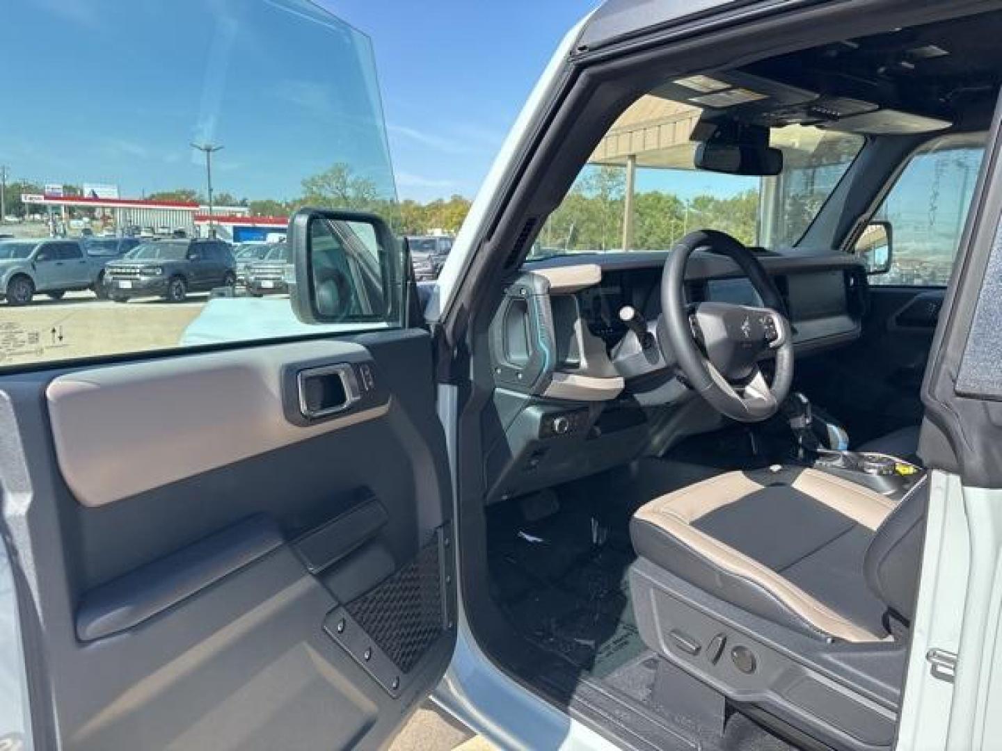 2024 Cactus /Black Ford Bronco Wildtrak (1FMEE2BP9RL) with an 2.7L EcoBoost V6 engine, Automatic transmission, located at 1105 E Mulberry, Kaufman, TX, 75142, (972) 962-2151, 32.589550, -96.300926 - Cactus Gray 2024 Ford Bronco 4D Sport Utility Wildtrak 4WD 10-Speed Automatic 2.7L EcoBoost V6<br><br><br>Please call Paul Murrey Ford Inc. In Kaufman Texas A Family Dealership Since 1952 Serving the Dallas Fort Worth and East Texas areas for over 70 years. Please call 972-962-2151 www.murreyford.co - Photo#9