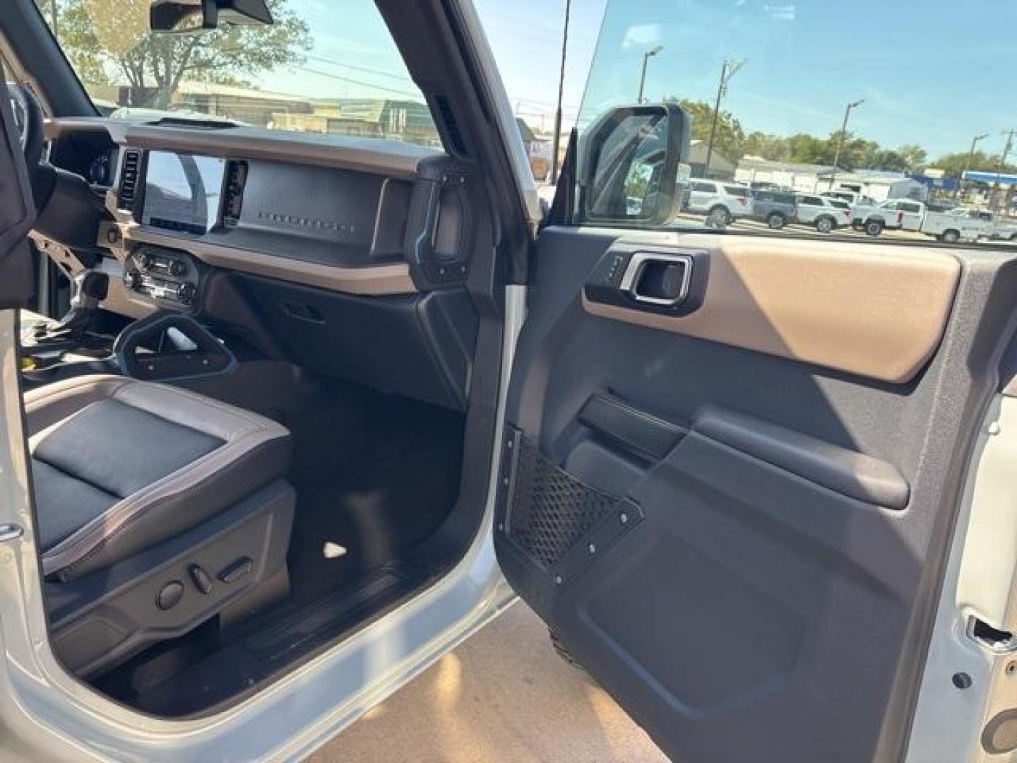 2024 Cactus /Black Ford Bronco Wildtrak (1FMEE2BP9RL) with an 2.7L EcoBoost V6 engine, Automatic transmission, located at 1105 E Mulberry, Kaufman, TX, 75142, (972) 962-2151, 32.589550, -96.300926 - Cactus Gray 2024 Ford Bronco 4D Sport Utility Wildtrak 4WD 10-Speed Automatic 2.7L EcoBoost V6<br><br><br>Please call Paul Murrey Ford Inc. In Kaufman Texas A Family Dealership Since 1952 Serving the Dallas Fort Worth and East Texas areas for over 70 years. Please call 972-962-2151 www.murreyford.co - Photo#16